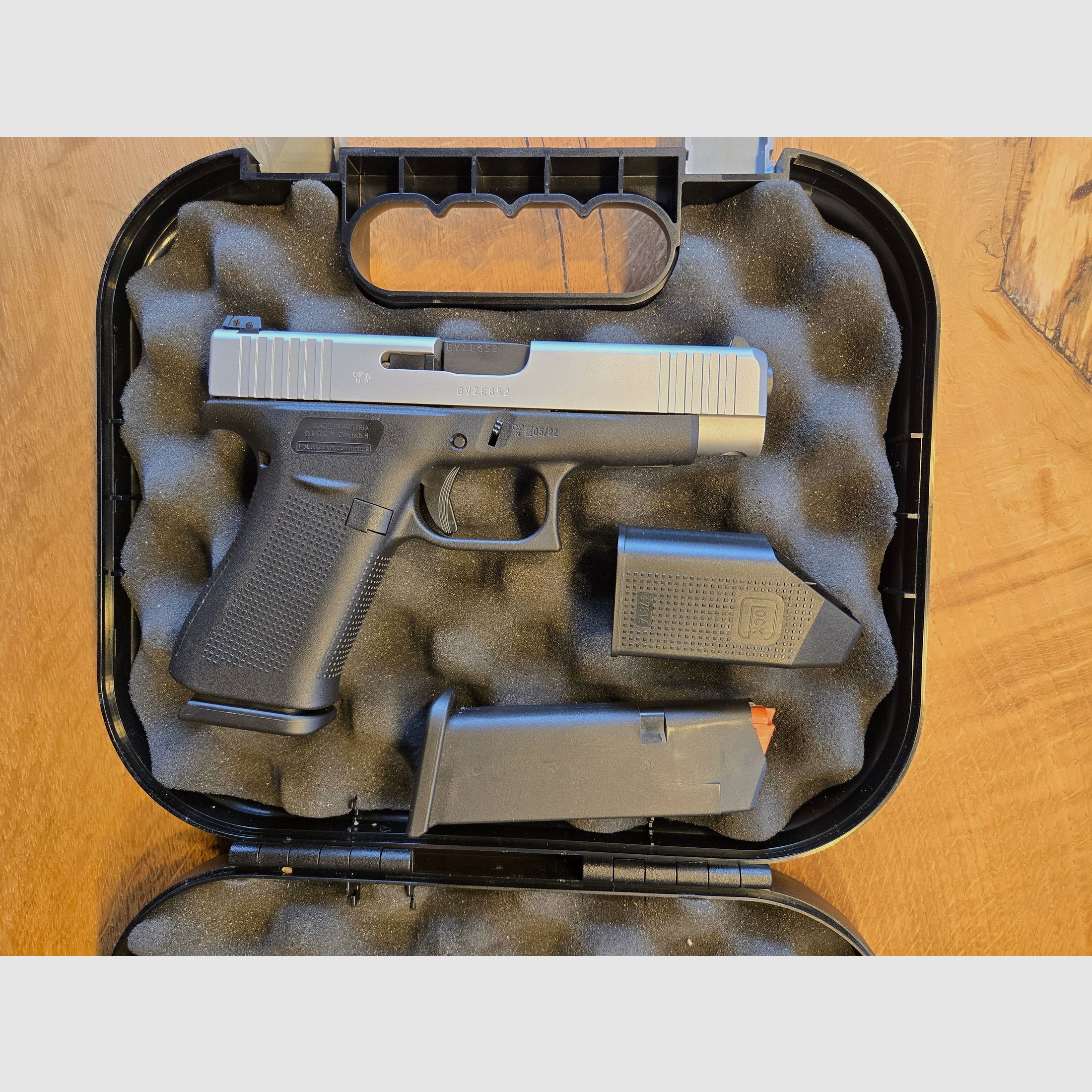 Glock 48 Silver Slide