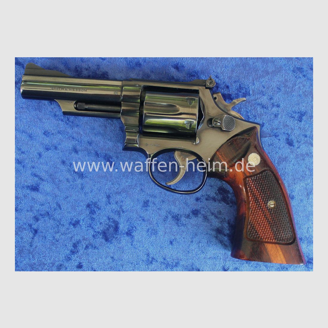 Smith & Wesson 19 - 3 / 4"