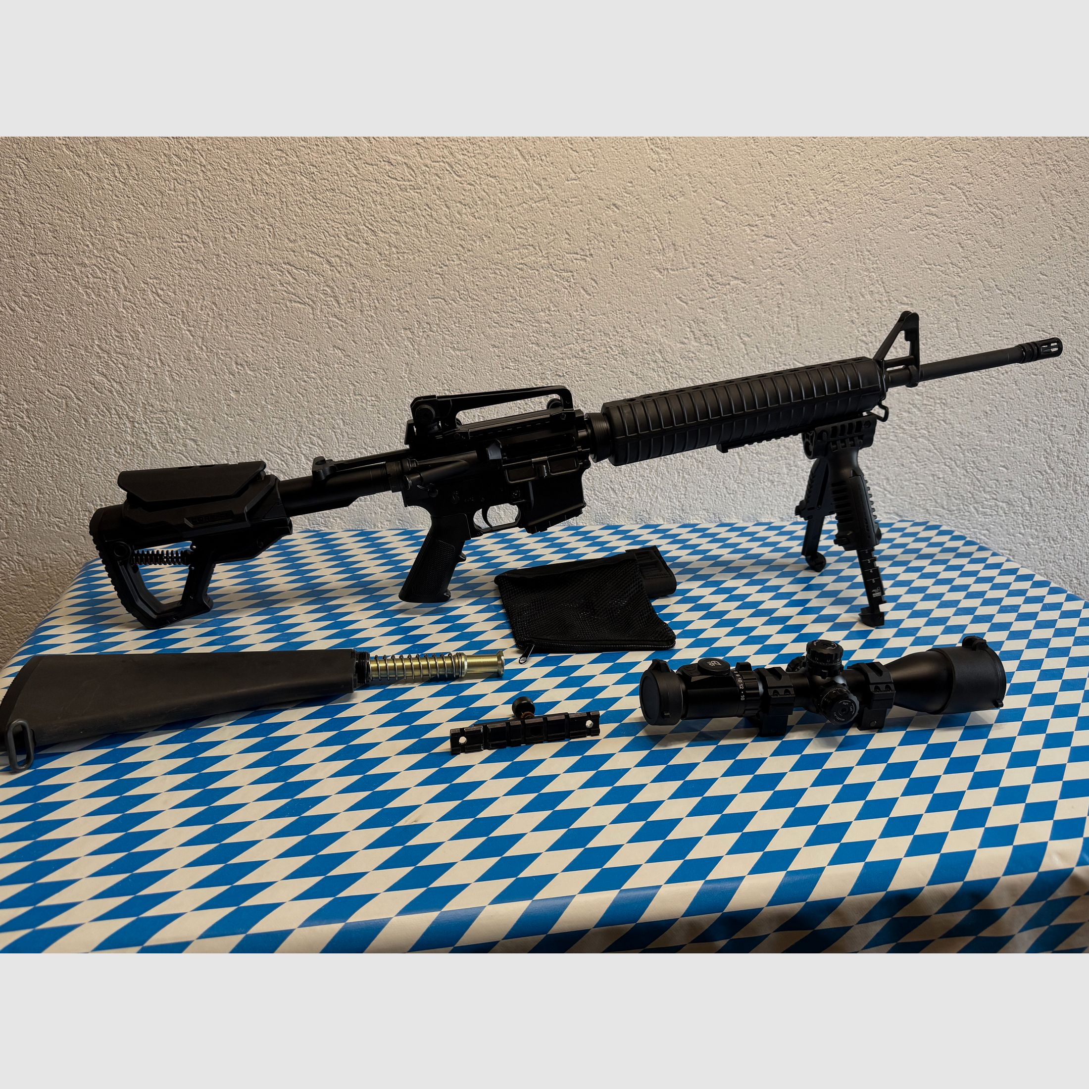 Selbstladebüchse Sabre -Defence XR15 20“ ( M16) mit ZF und Zweibein