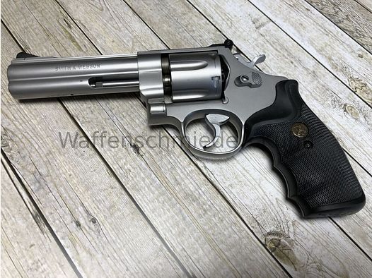 Smith & Wesson Model of 1988