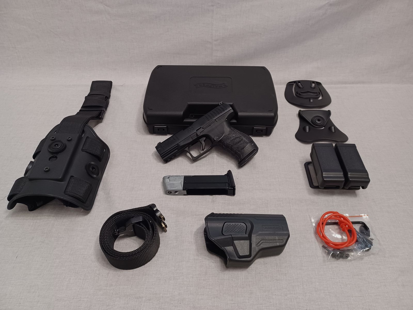 Walther PPQ M2 / .43 / RAM / Pistole / Zubehör / OVP (166)
