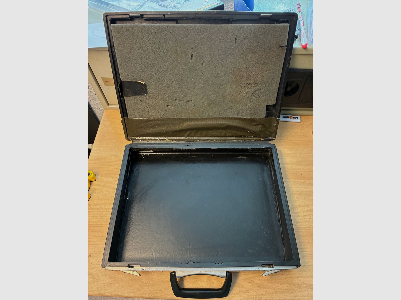 Walther sport pistol case (1)