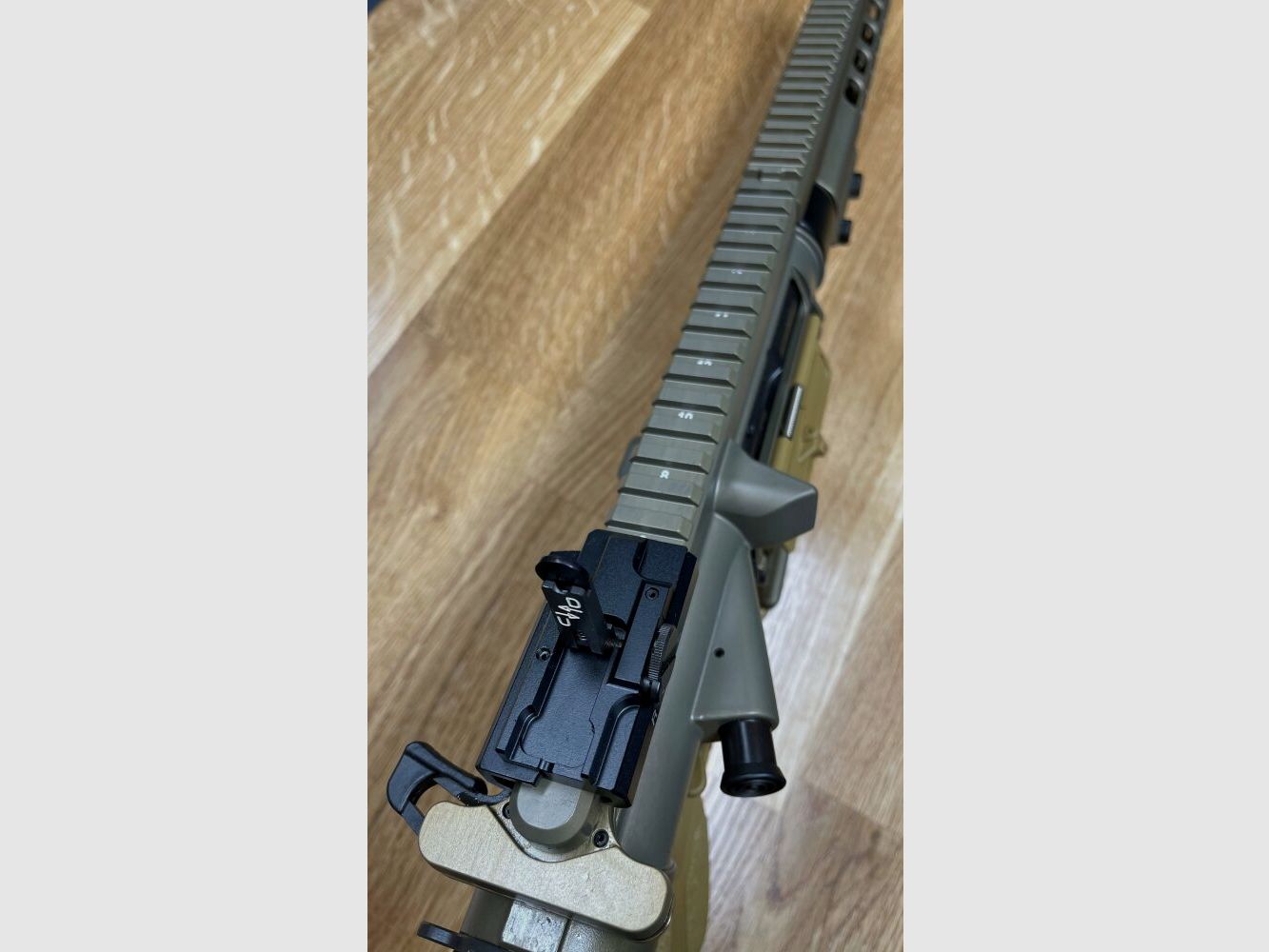 Heckler & Koch MR308 A3 13" - carabine semi-automatique .308 Win. couleur sable / RAL8000 - H&K MR 308 A3 - version civile du H&K 417, image 7 sur 9