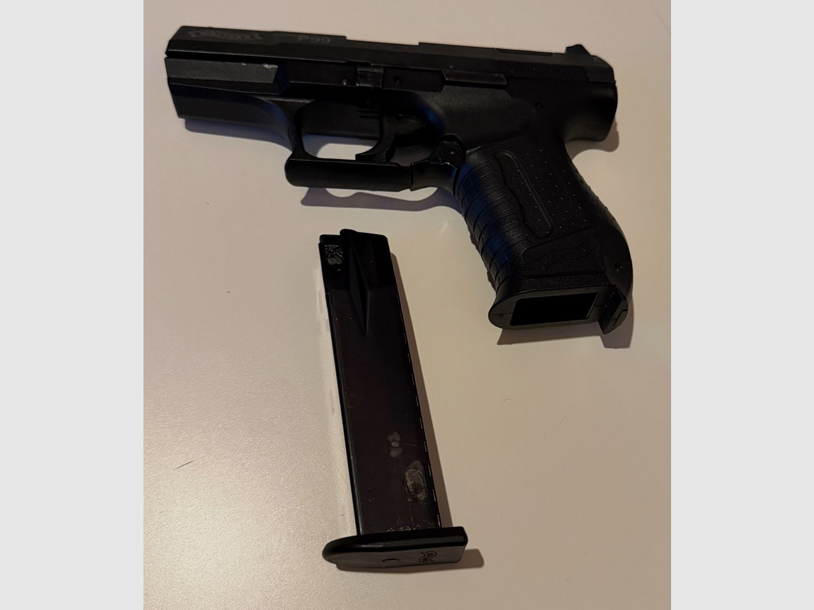 Walther P99 blank firing pistol 9mm P.A.K. matte black