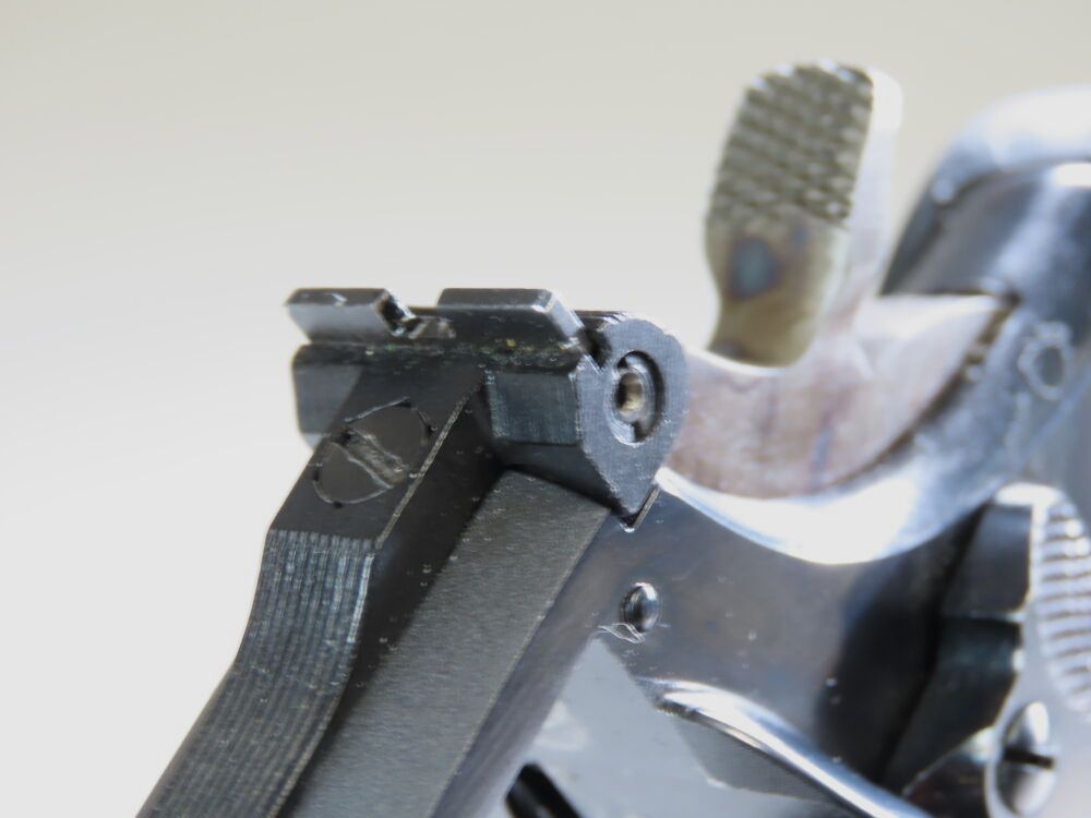 Smith & Wesson 617 in 6Zoll