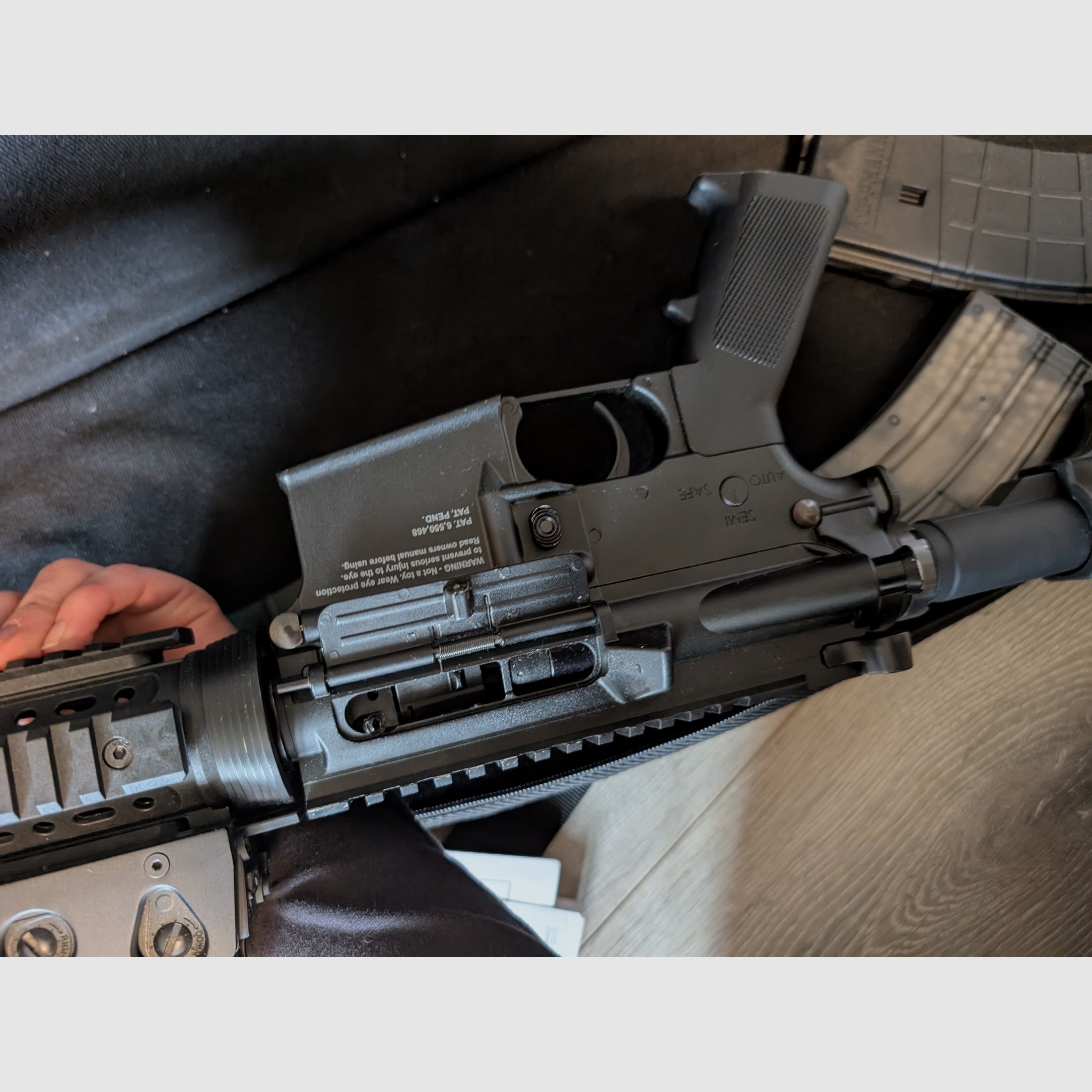 Tippmann M4 Carbine Airsoft mit Zubehör