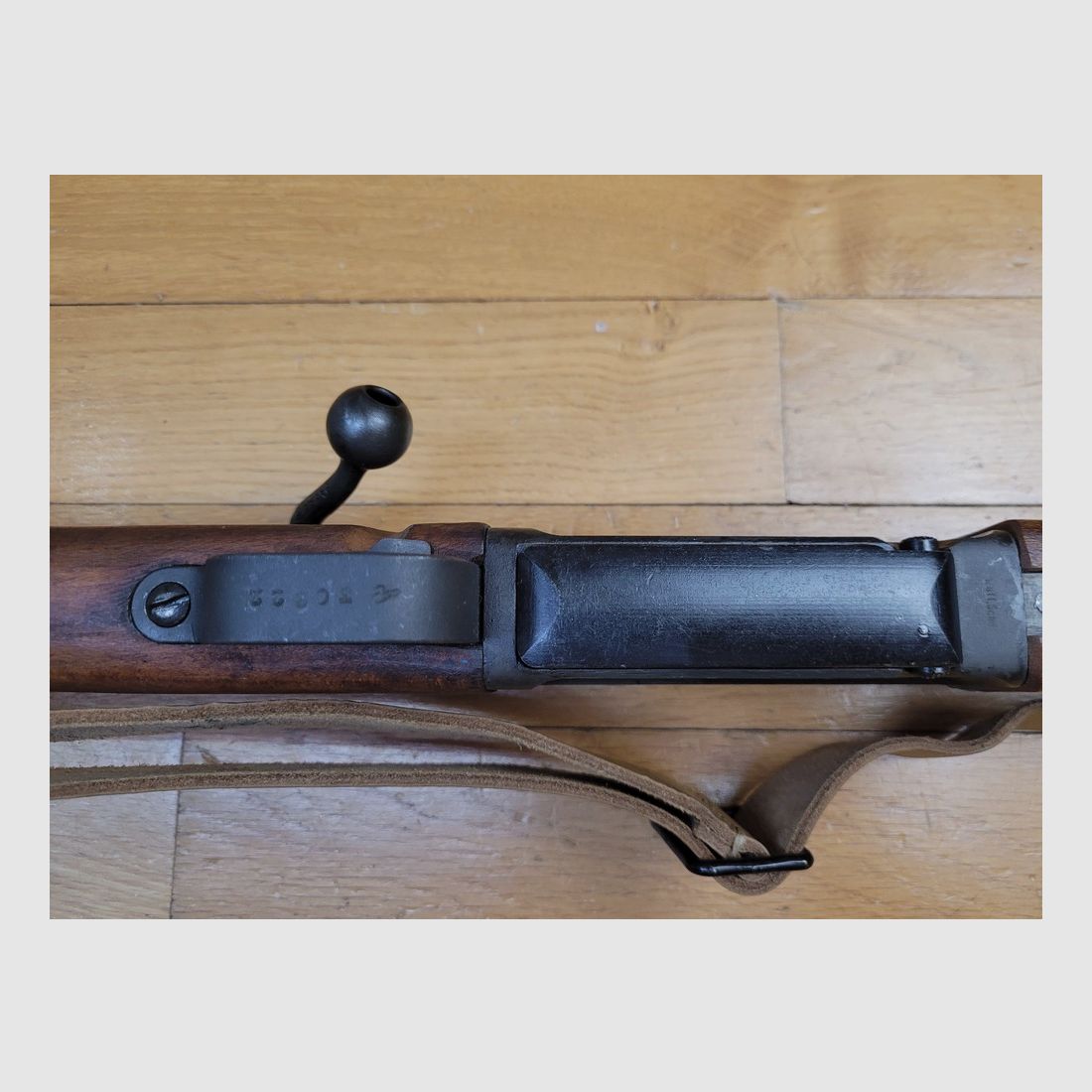 Schöner MAS 36 Gewehr 2. Typ - 100% zweiter Typ – Seltene Umrüstung für Kal. 308 Winchester und mit Sicherheit (!) – Bajonett und Gewehrriemen – Ausgezeichneter Spiegel-Lauf mit sehr schönen Zügen – Gehäuse und Verschluss mit Nummer – Gewehrriemen – Clips verfügbar – Spezialwaffe für TBE +, Bild 8 von 23
