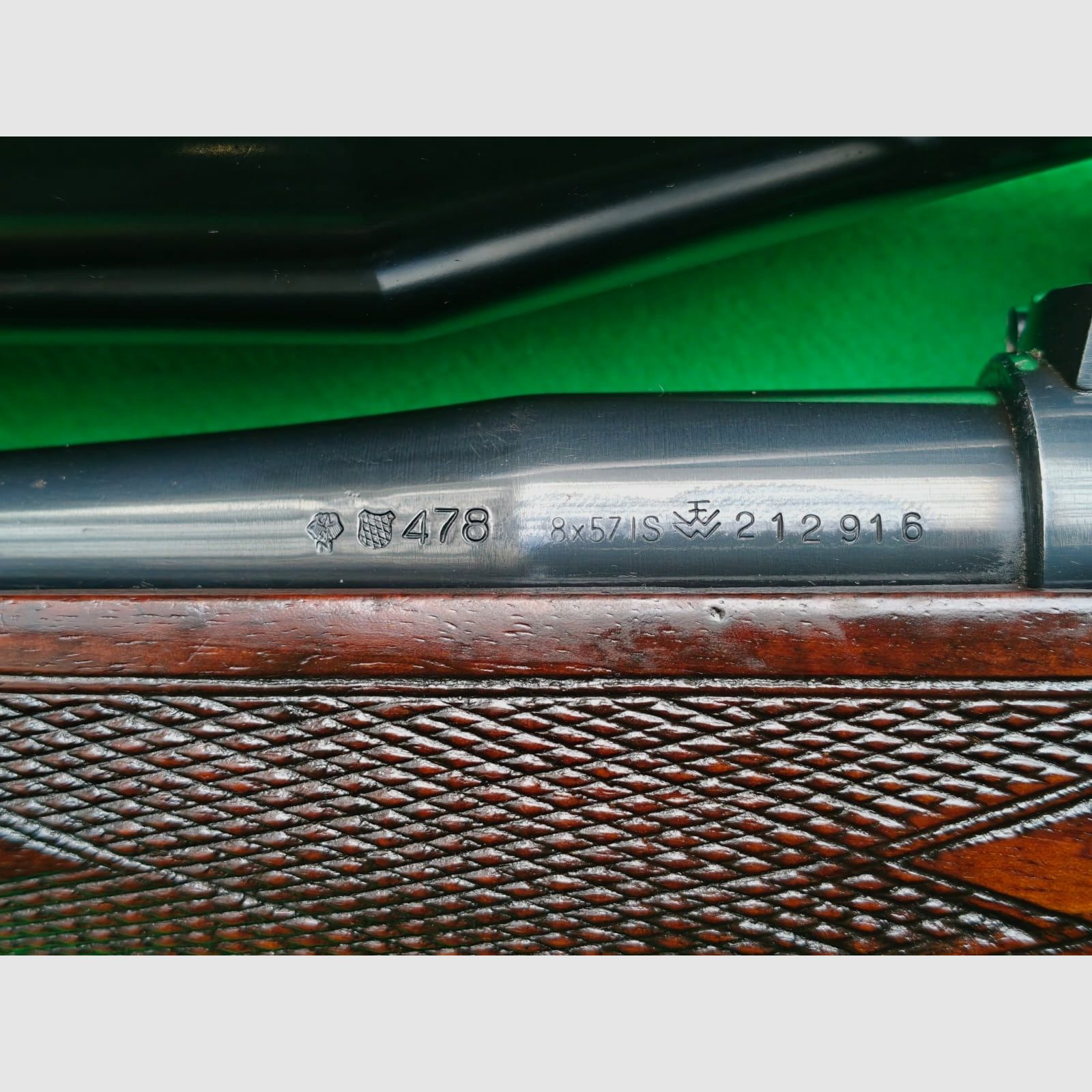 Frankonia Favorit | 8x57JS – Sistema 98 e S&B 2,5-10×56