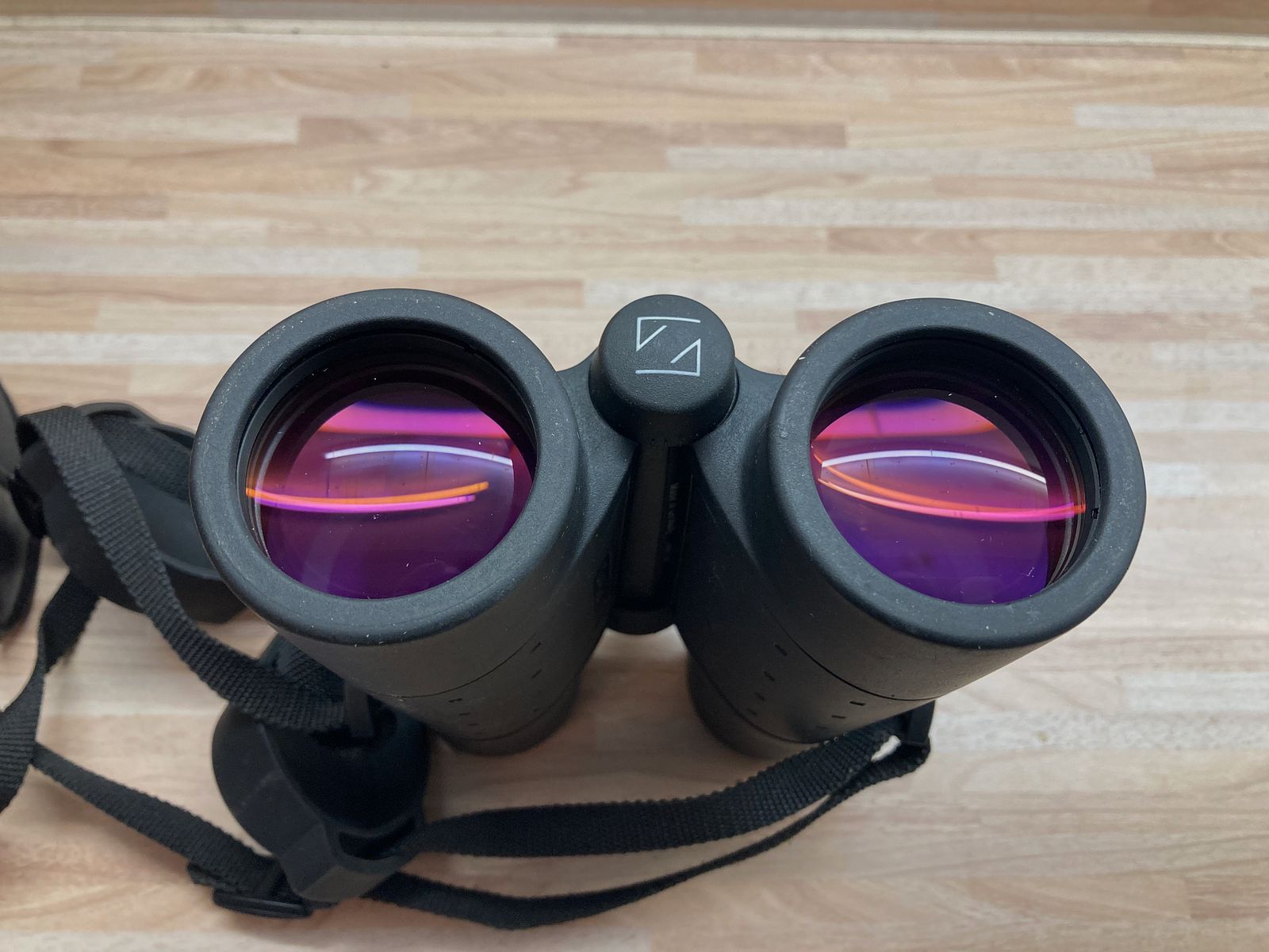 Zeiss Fernglas 10x40 BT