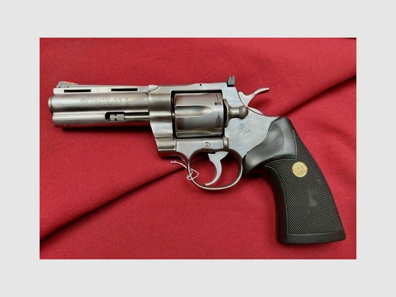 Kommissionen Rev. COLT Python Stainl. 4''