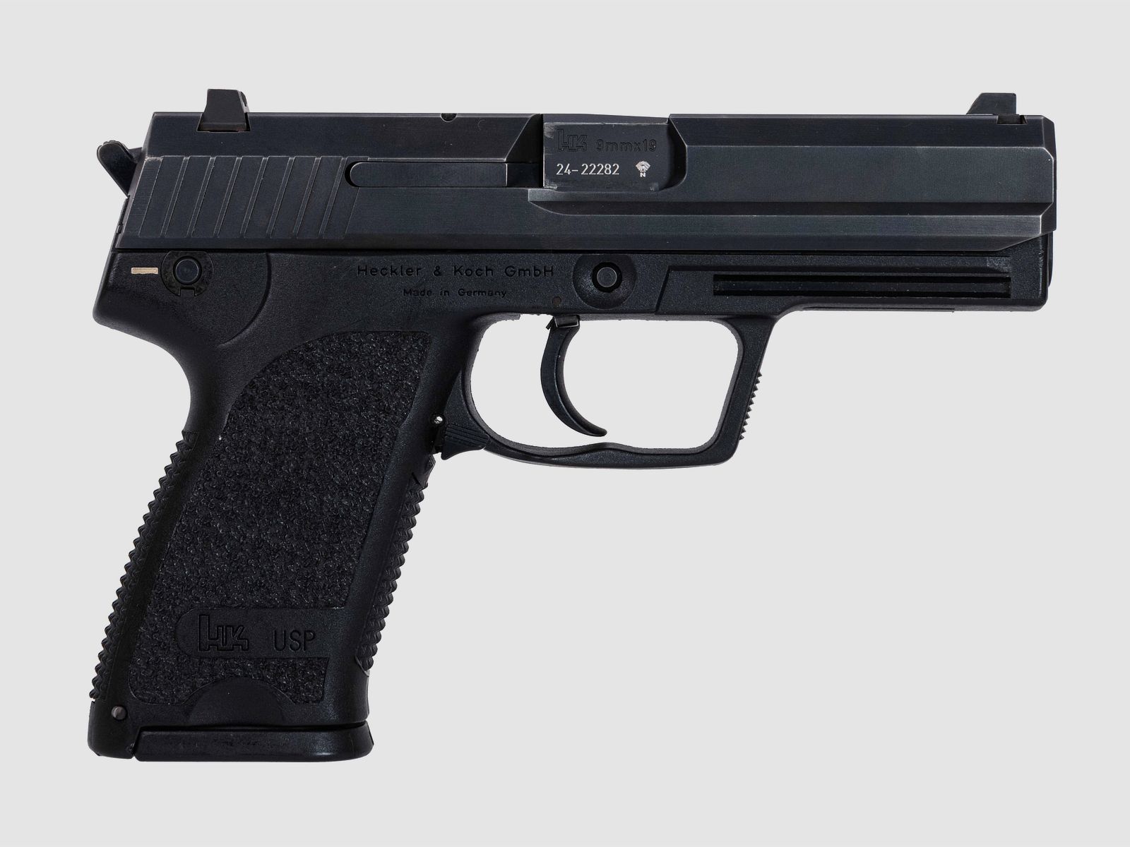 Heckler & Koch USP  , 2 Reservemagazine, 9mmLuger