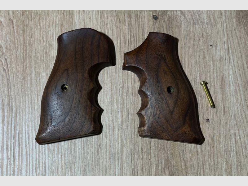 Nussbaum Griffschale - S&W Revolver K-Rahmen - S.B.