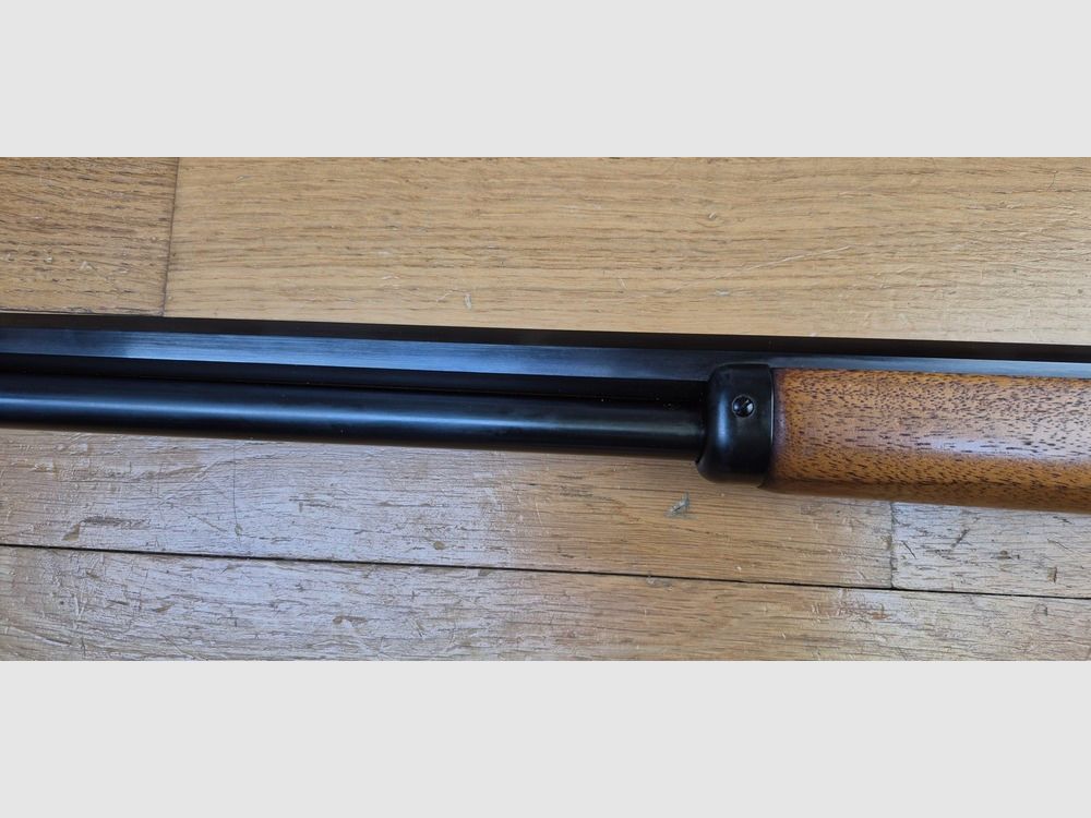 Rarissime carabine à levier sous garde Marlin 336 Modèle » Octagon » – Cal.30-30 – Rare poinçon « JM » – Arme de qualité Marlin d&rsquo;avant faillite ! – Superbe fabrication de 1972 à canon lourd octogonal – 2.414 exemplaires seulement ! – Ajustements de rêve – Collector absolu dans le genre ! Excellent État ! – TBE++, image 13 sur 40