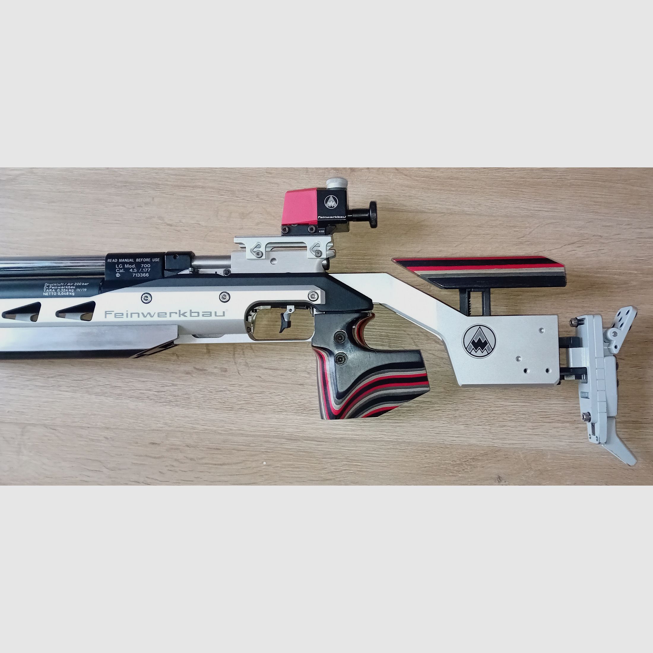 Press - Luftgewehr Feinwerkbau 700  ALU -  Rechts - Schaft