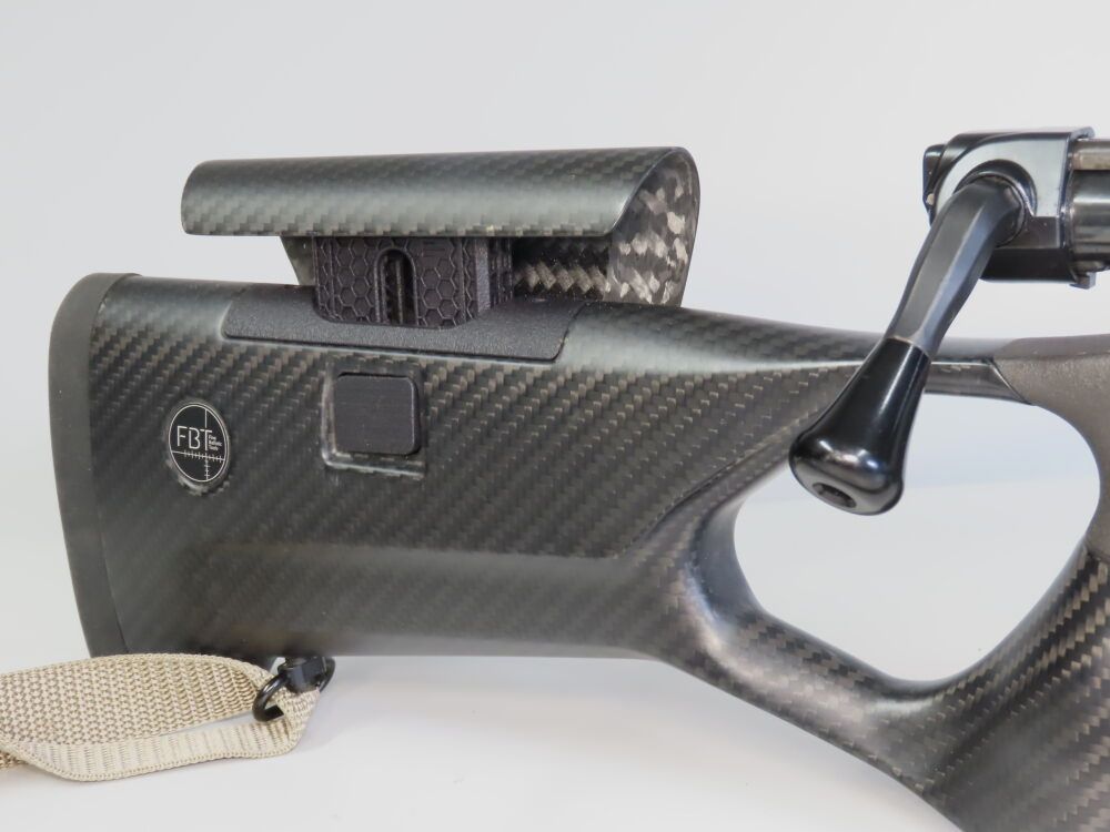 Savage Impuls con calcio in carbonio FBT + calcio originale