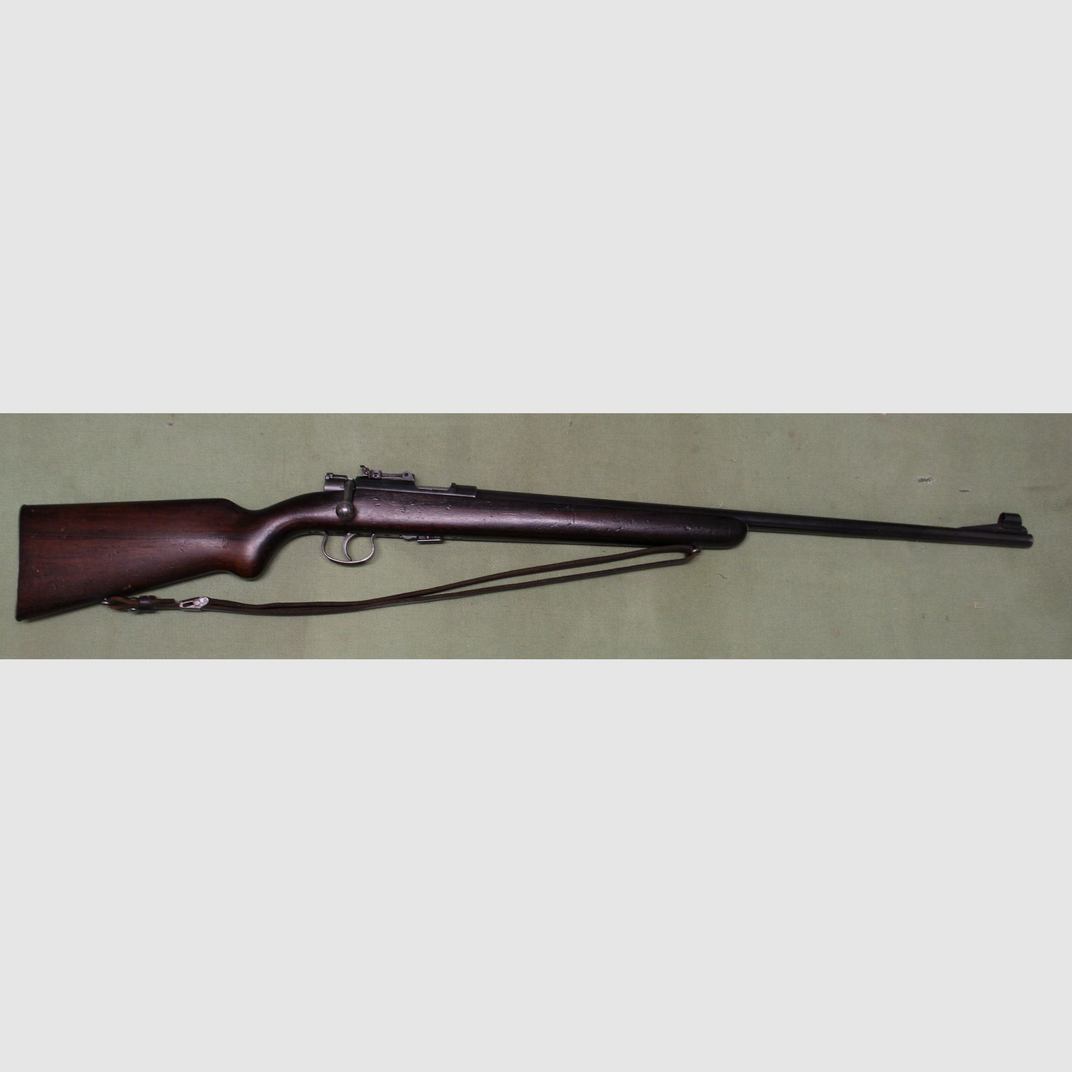 Mauser, Modell 45, Kal. 22 lfB (Sportrepetierer), Bild 2 von 3