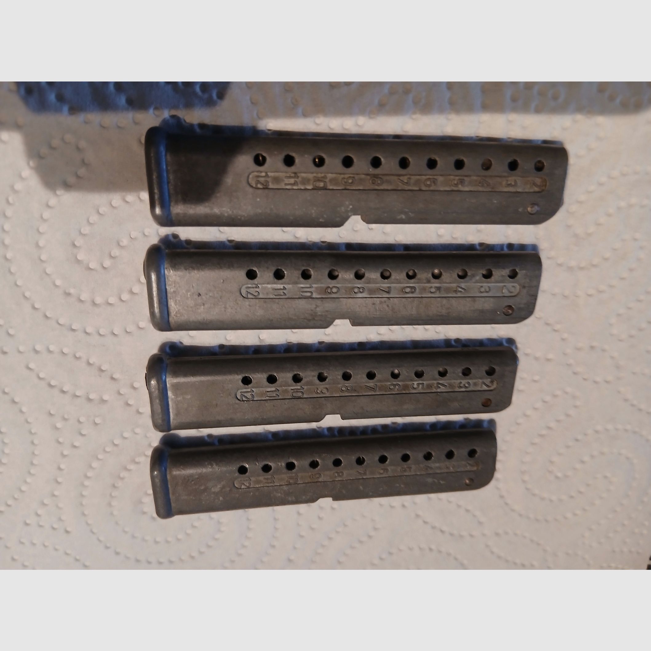 Rivista per fucili ad aria compressa. Pallini da 4,5 mm