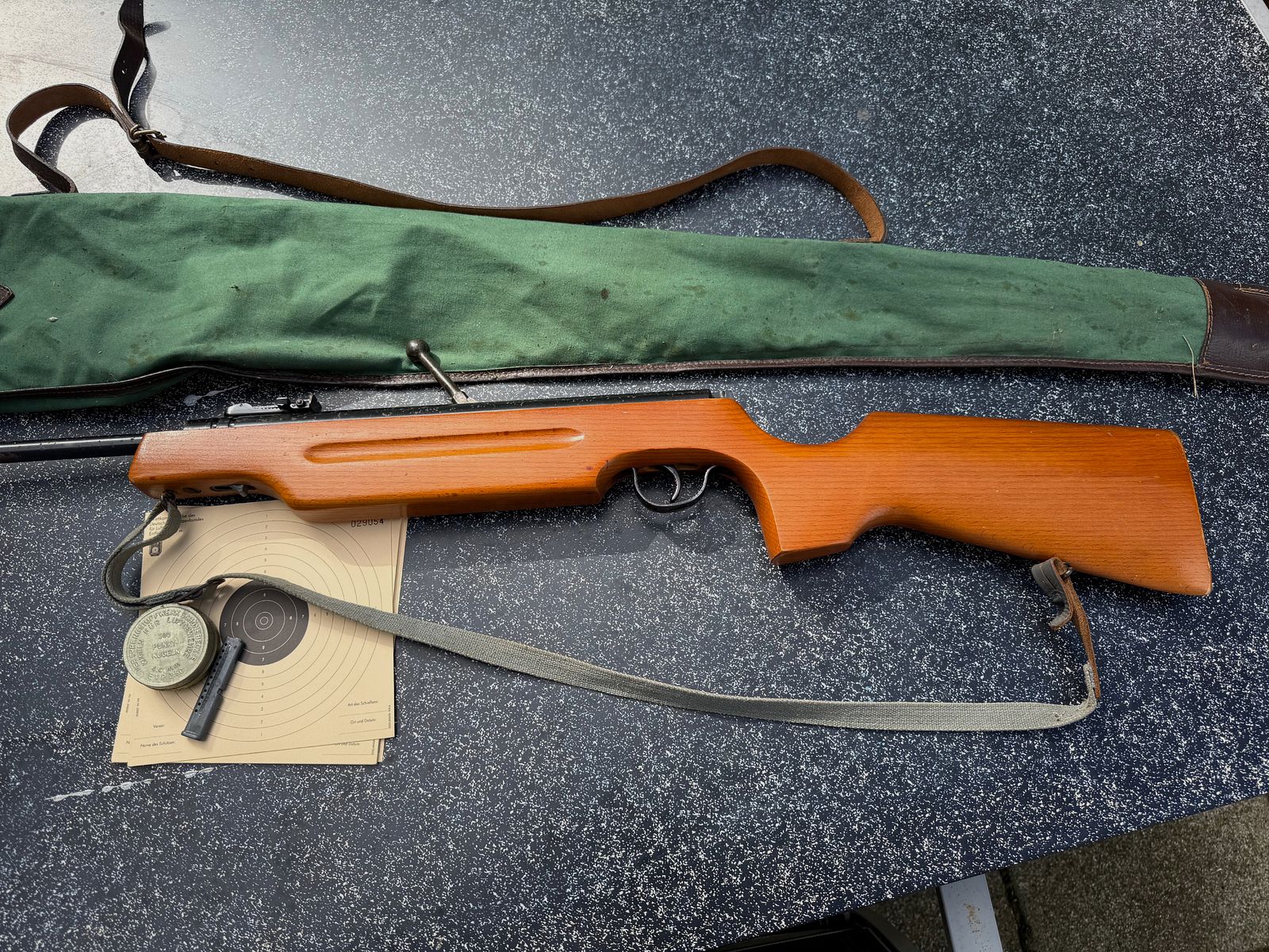 Haenel 310 Sportschaft inkl. Tasche Magazin usw. Luftgewehr DDR