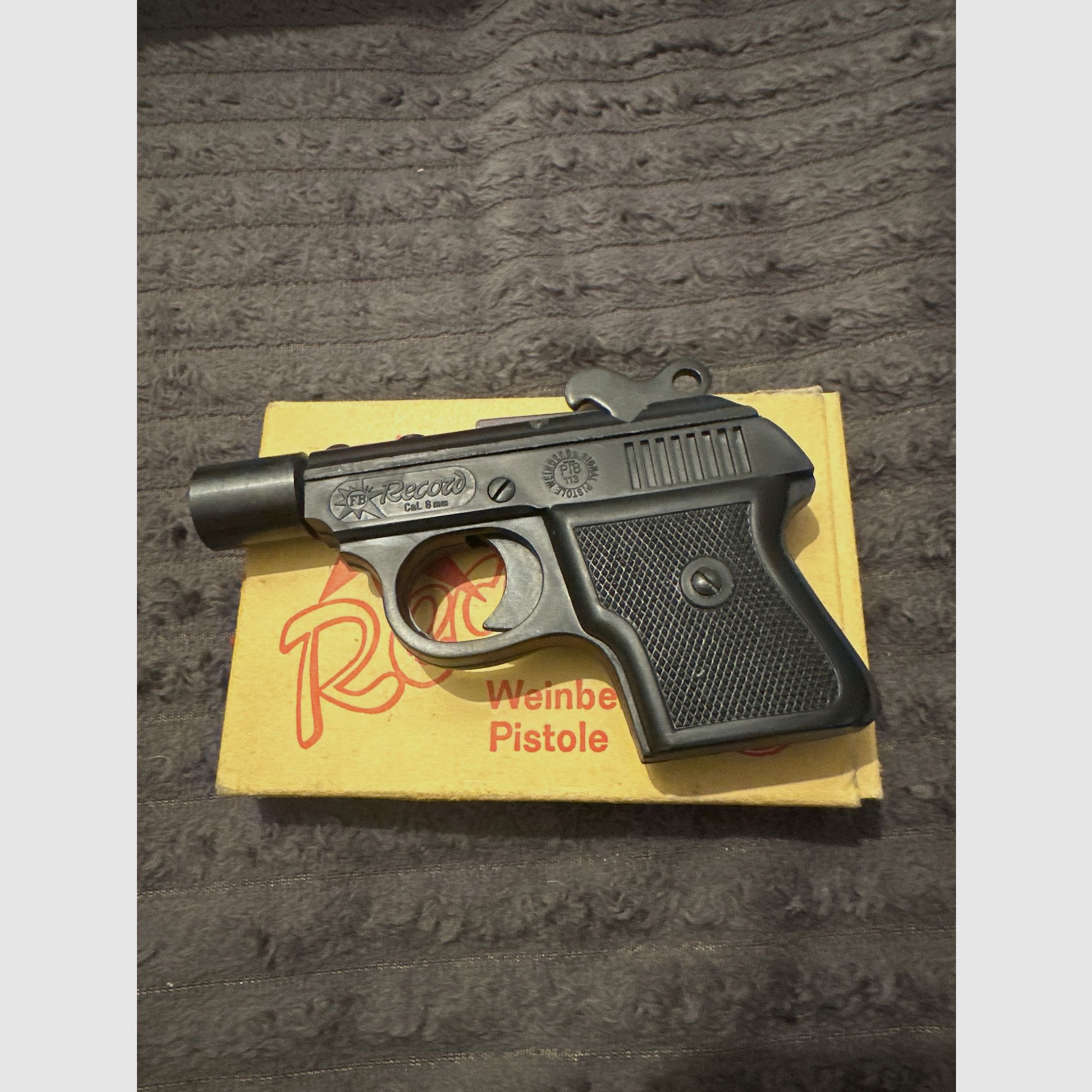 Record Weinberg-Pistole PTB 113 – Top Zustand mit Originalkarton