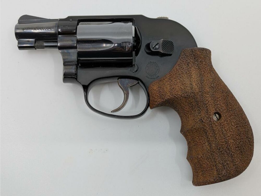 S&W 38