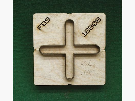 Dispositif de poinçonnage GEBU pour patchs de tir croisé calibre .45