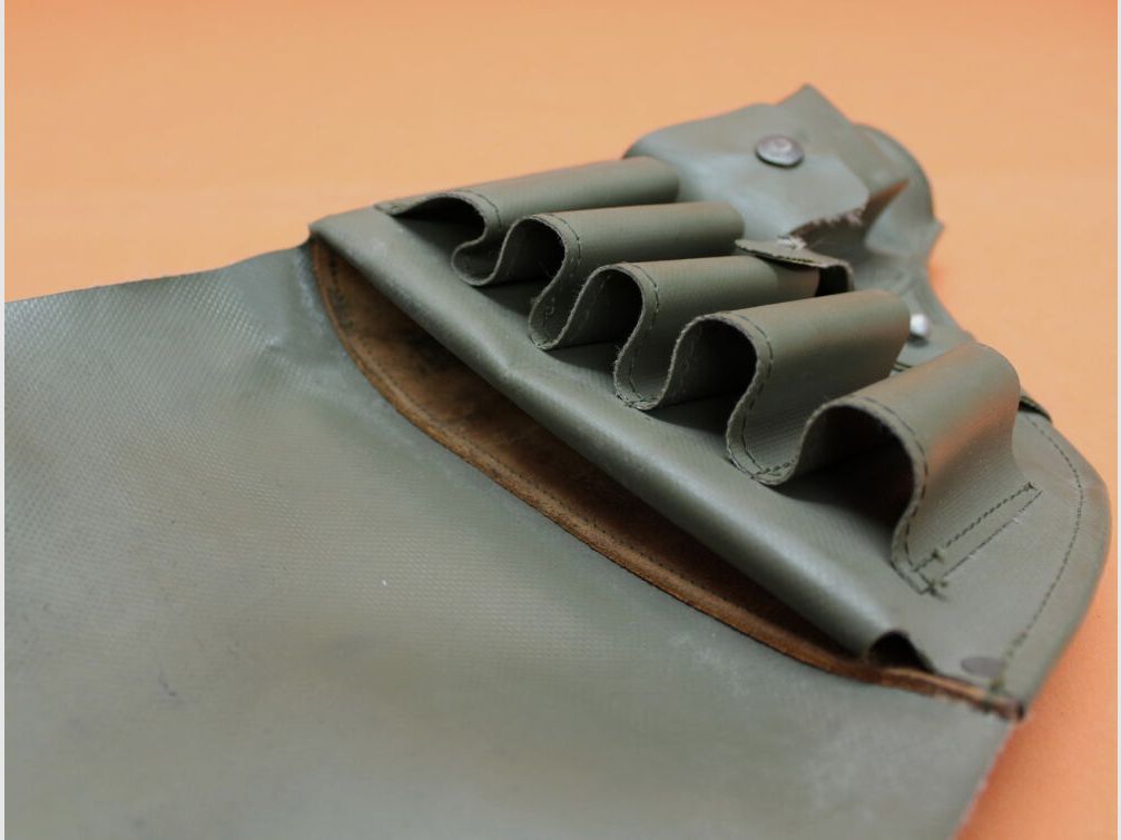 BUND SURPLUS Heckler&Koch Signalpistole: Pistolentasche BUND (1095-12-130-7269) Schichtstoff oliv SURPLUS