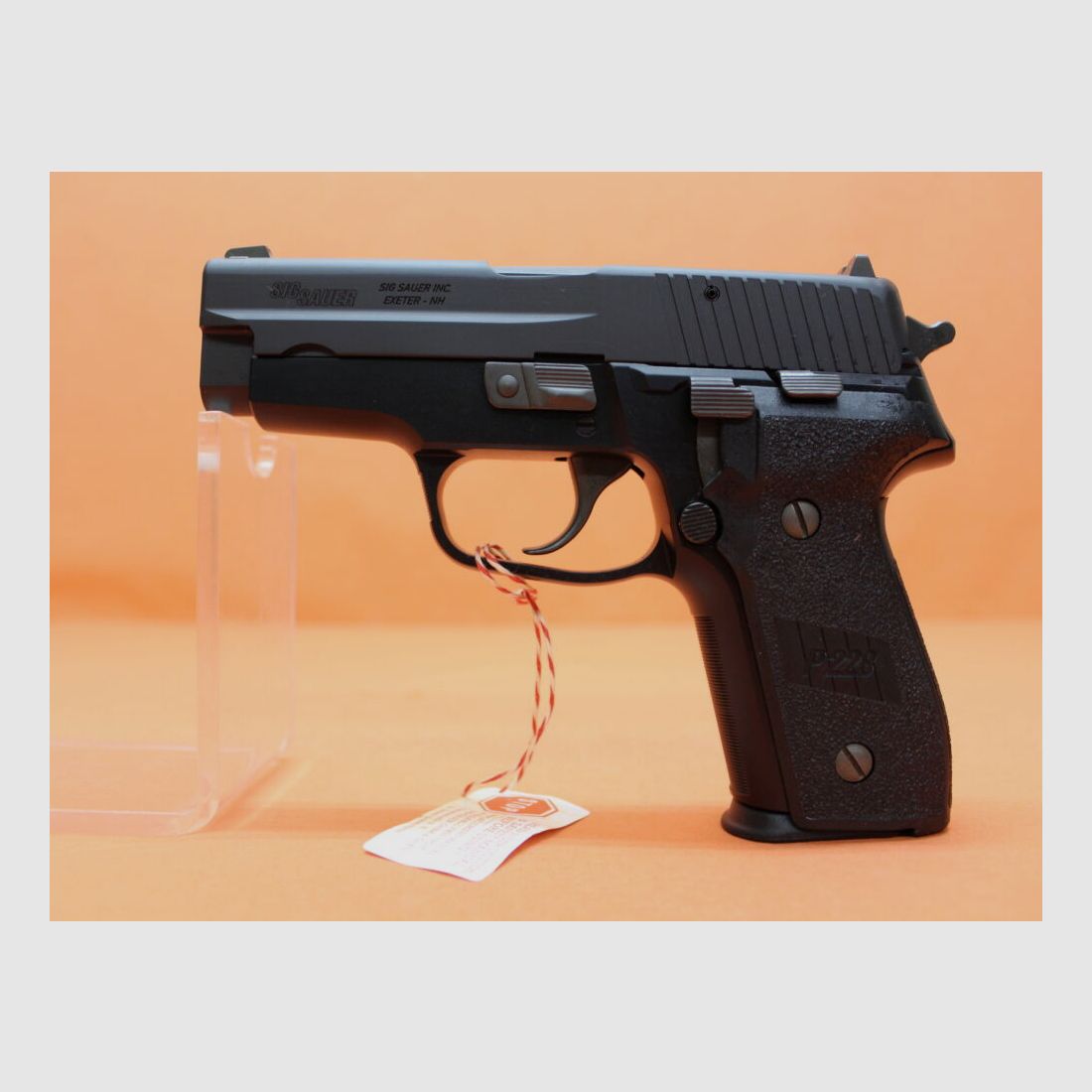 SIG Sauer Ha.Pistole 9mmLuger SIG Sauer P228 U.S. M11 98mm Lauf/ Alu-Griffstück (9mmPara/9x19)