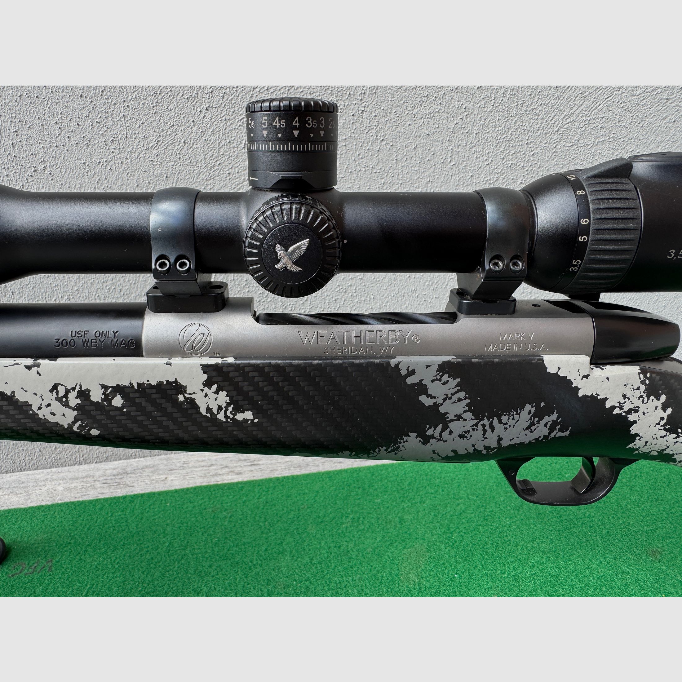 Weatherby Mark V Backcountry 2.0 Ti Carbon .300 wby mag