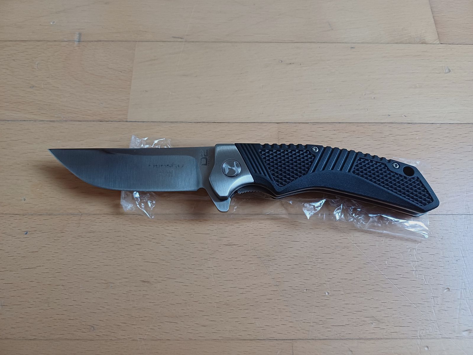 Colección de cuchillos Böker Midgards Cold Steel United Cutlery SOG MTech Micro OTF Jotun Crawford