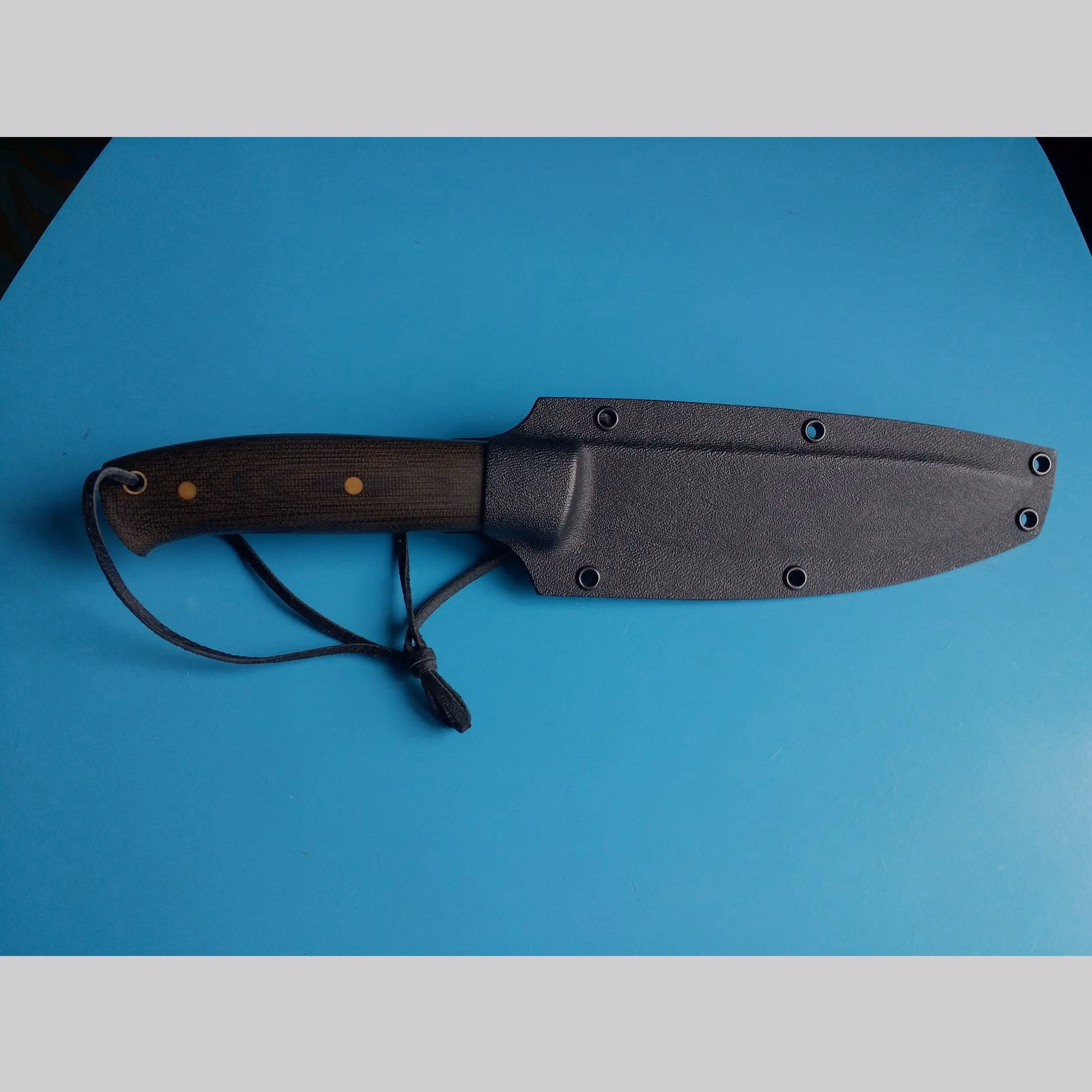 Coltello fatto a mano da -HighlandeR-, realizzato in acciaio Elmax in polveremetallurgia., immagine 4 di 6