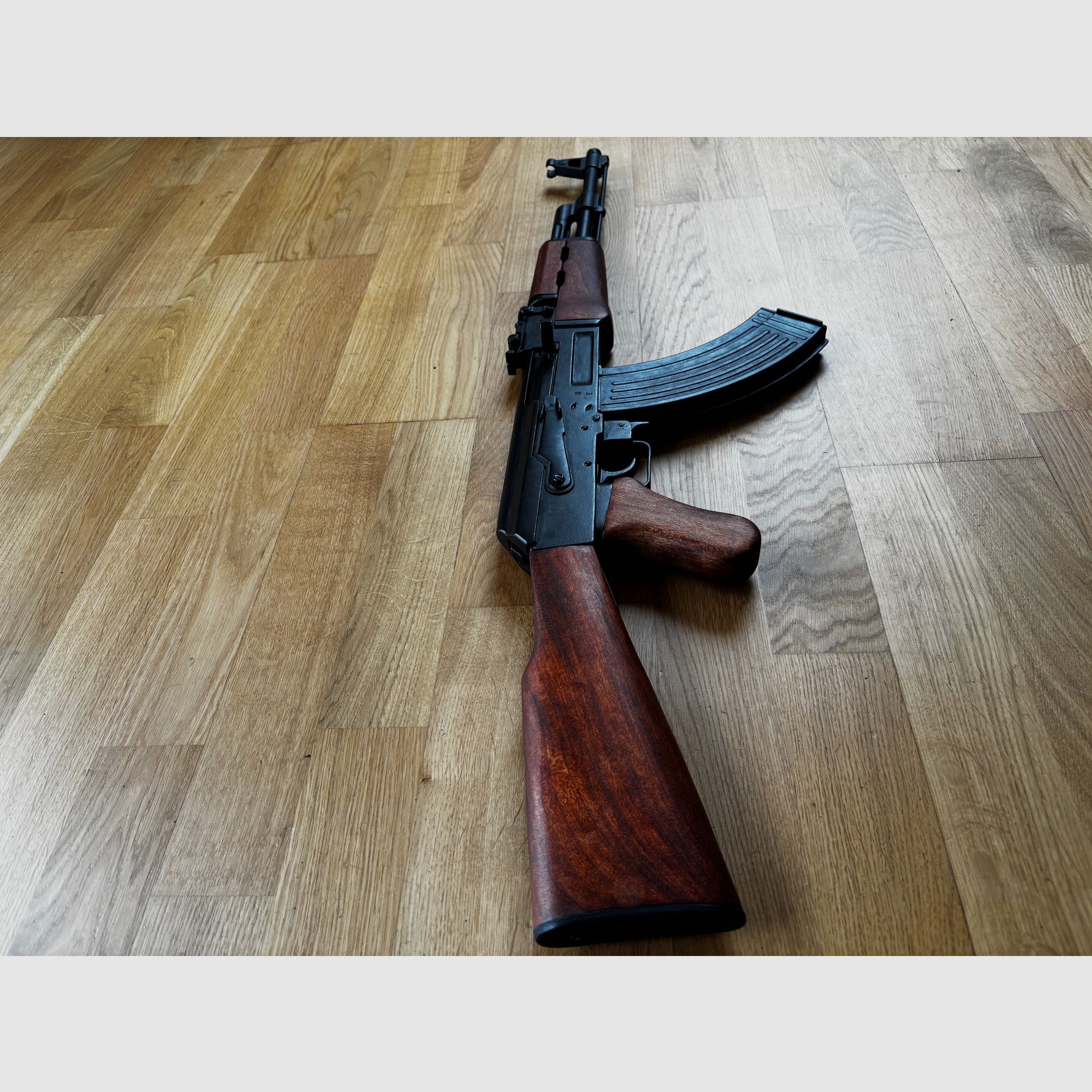 DEKO AK-47 Kalaschnikow Denix 