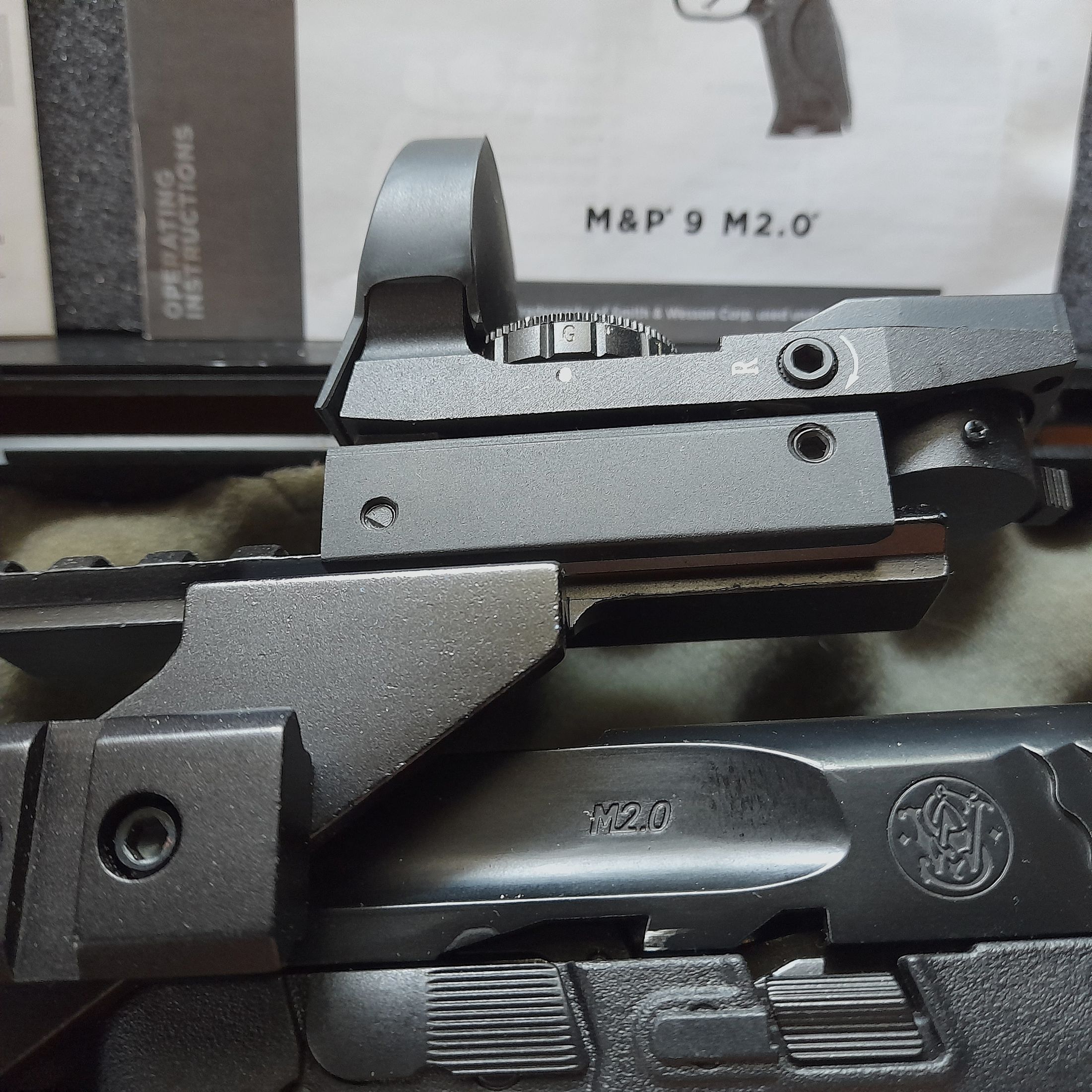 Umarex Smith & Wesson M&P9 M2.0 mit 2 TPM Magazinen im Koffer Set