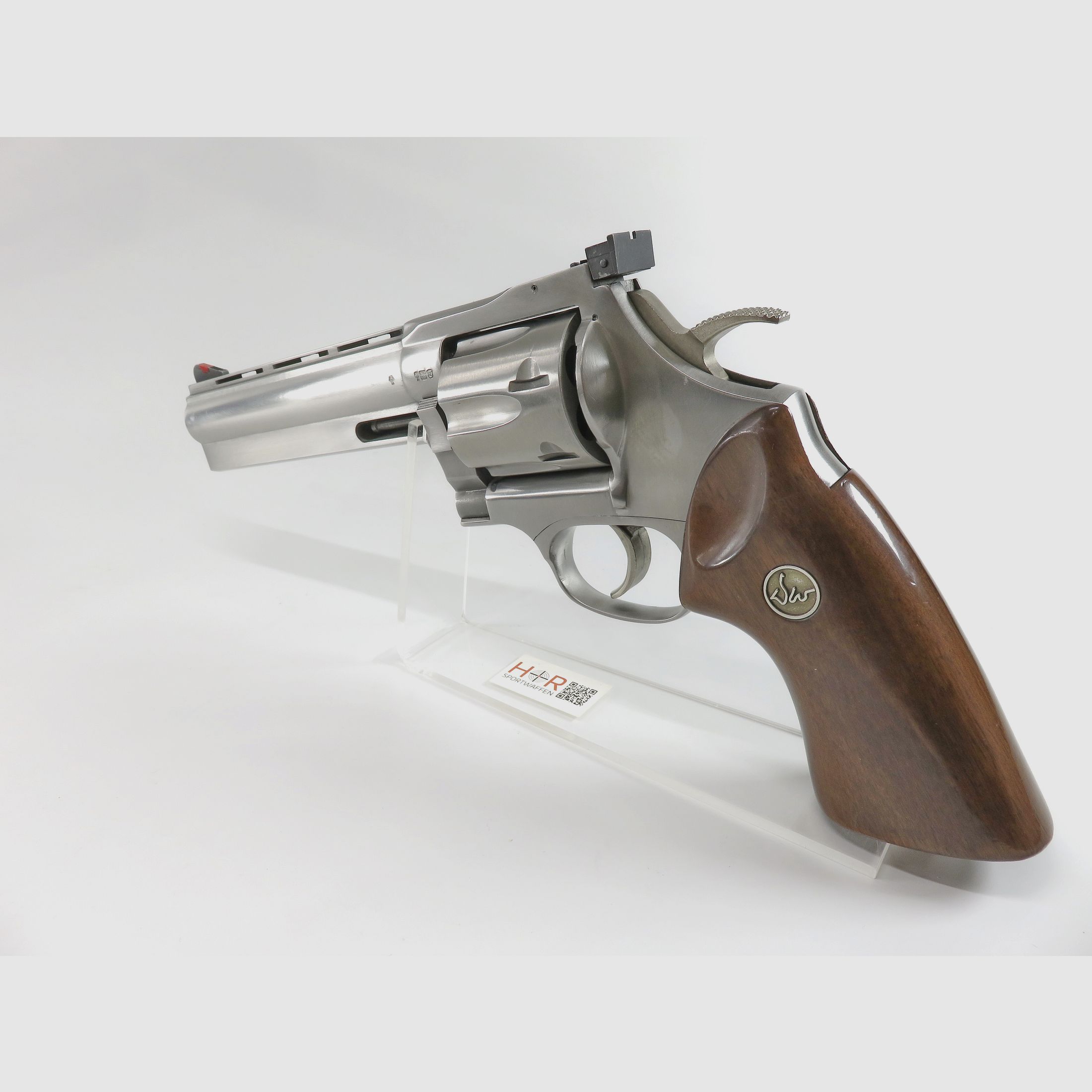 Revolver Dan Wesson Model 44, 6 Zoll UND 10 Zoll Austauschläufe, Kaliber .44 Magnum, Stainless, Target-Ausführung, Top-Zustand