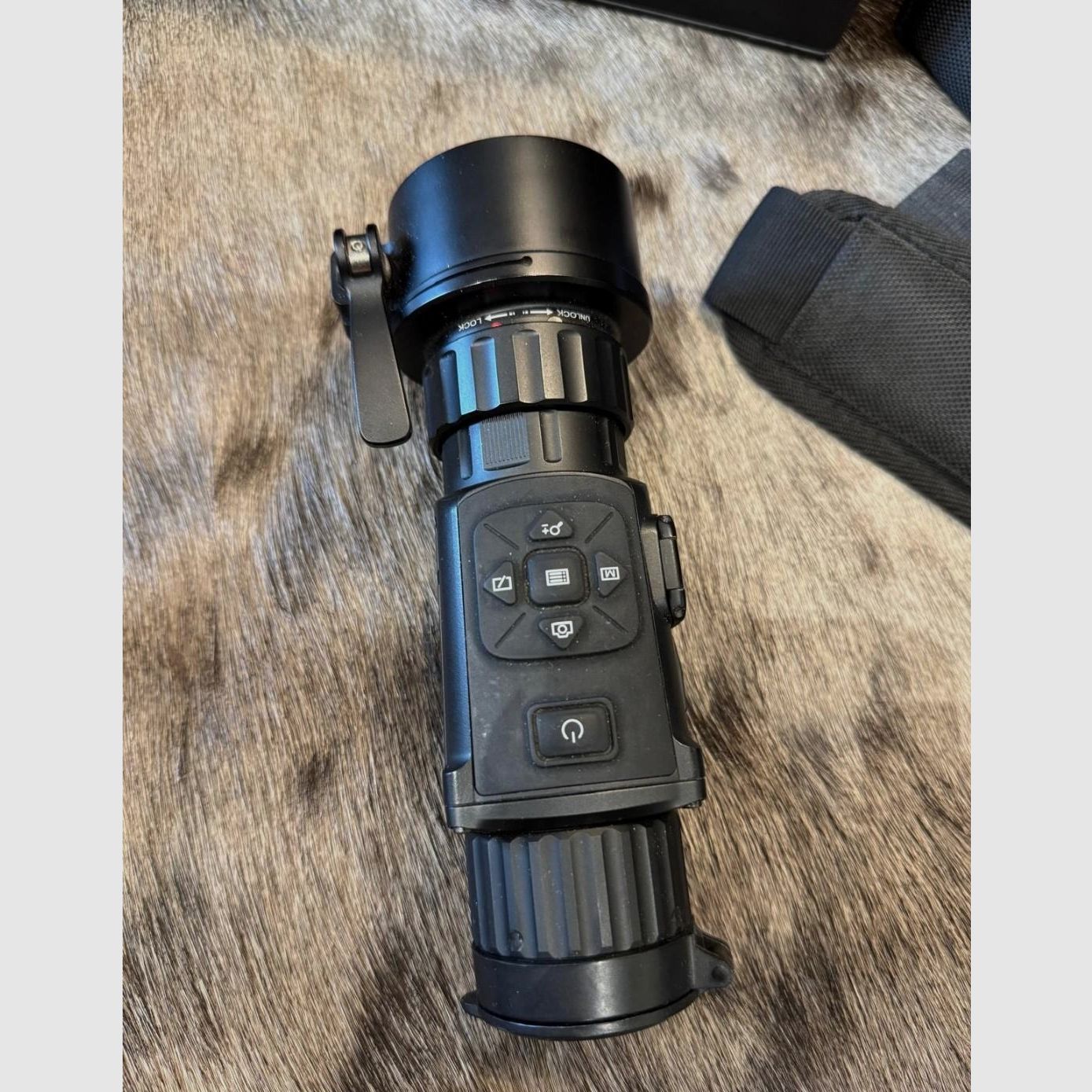 HikMicro Thunder TH35PC 2.0 thermal imaging device