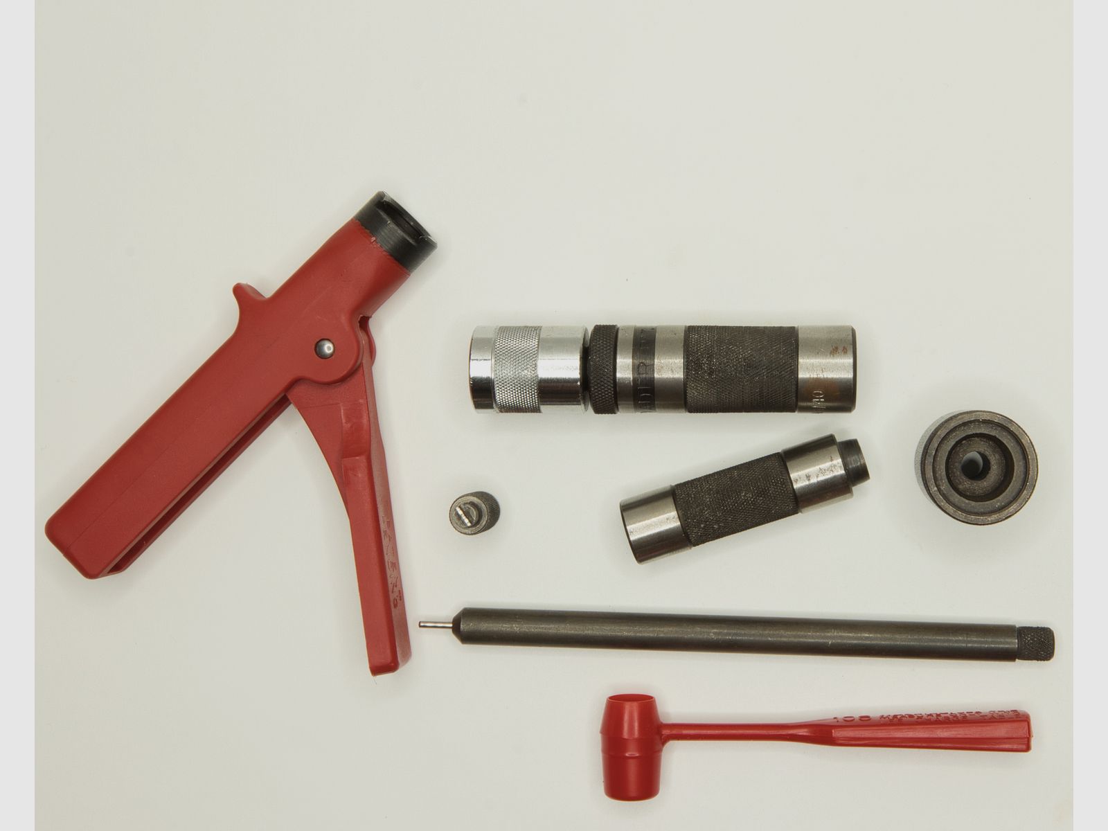 Vintage LEE reloader hand die set for caliber 44/40 Winchester