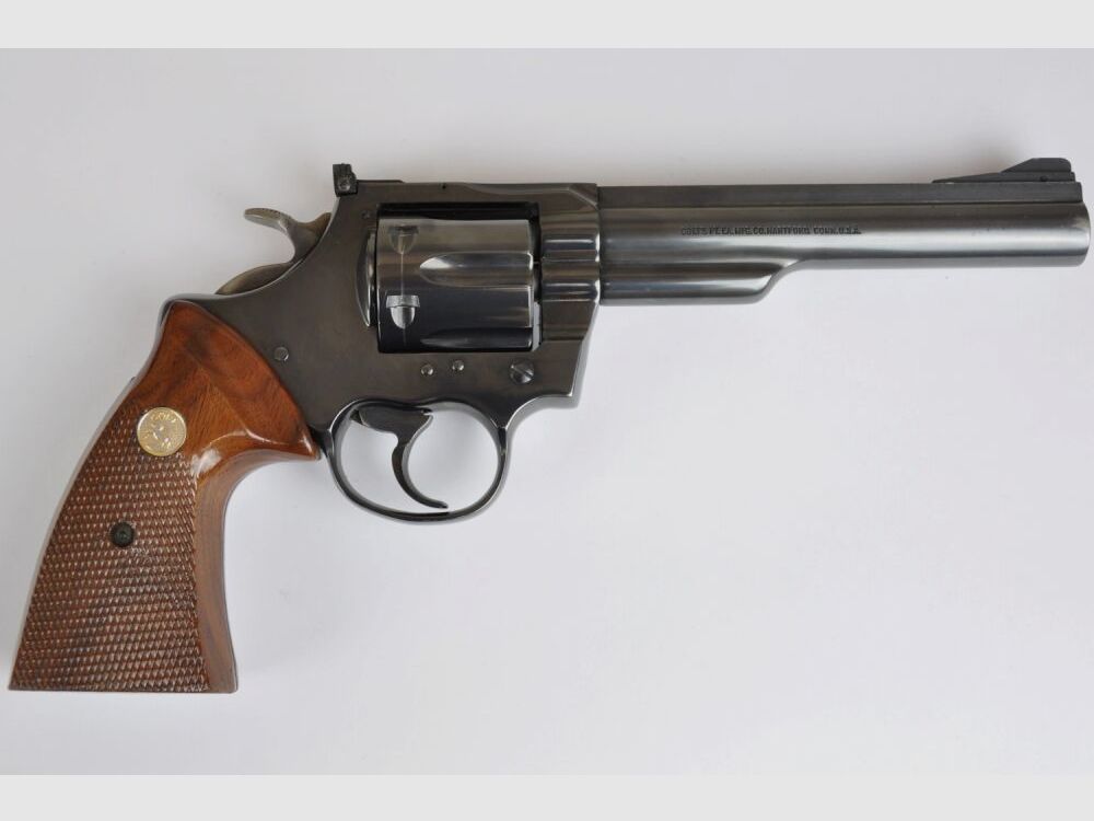 Colt	 Trooper MK III