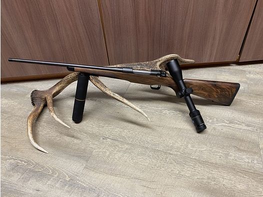 Mauser M12 Expert, con Zeiss Conquest V6 2-12x50 M, con guida