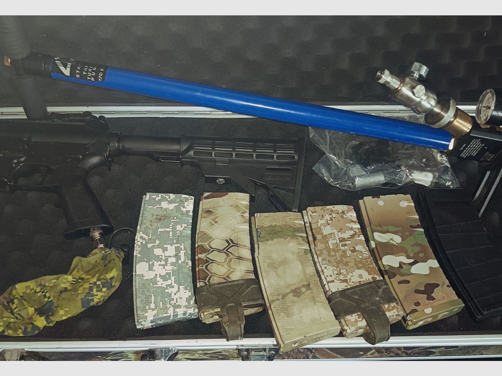 Tippmann M4 Carbine HPA set completo – usado, como nuevo – 6 magazines