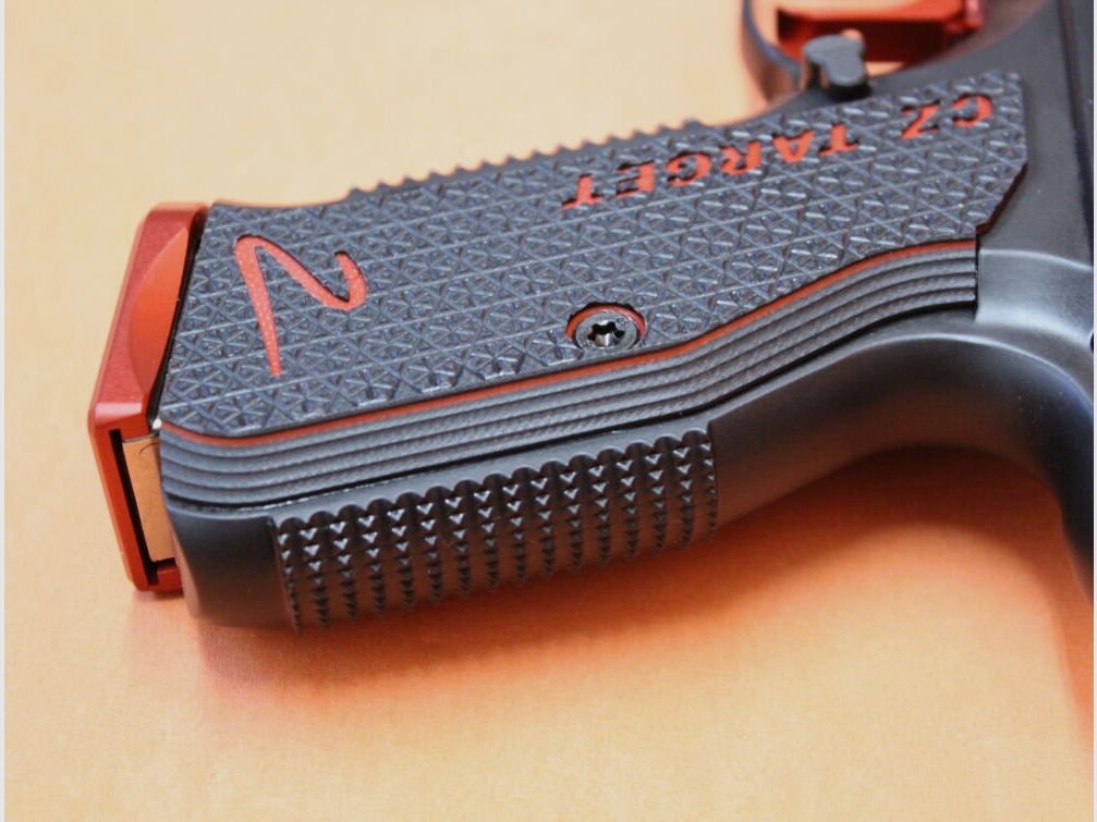 CZUB CZ Ha.Pistola 9mmLuger CZUB CZ SHADOW2 TARGET 5" disparador SA/ 122mm cañón/ @3 cargadores CZ 75 (9mmPara/9x19)