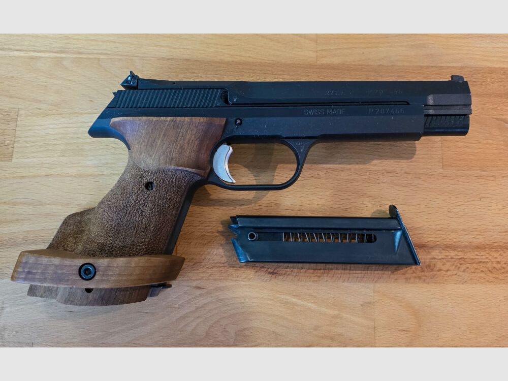 SIG Hämmerli P240