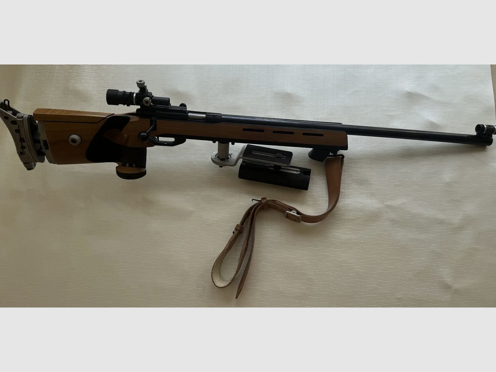 Anschütz Super-Match Modelo 1813 Olímpico 84 Calibre .22 l.r.