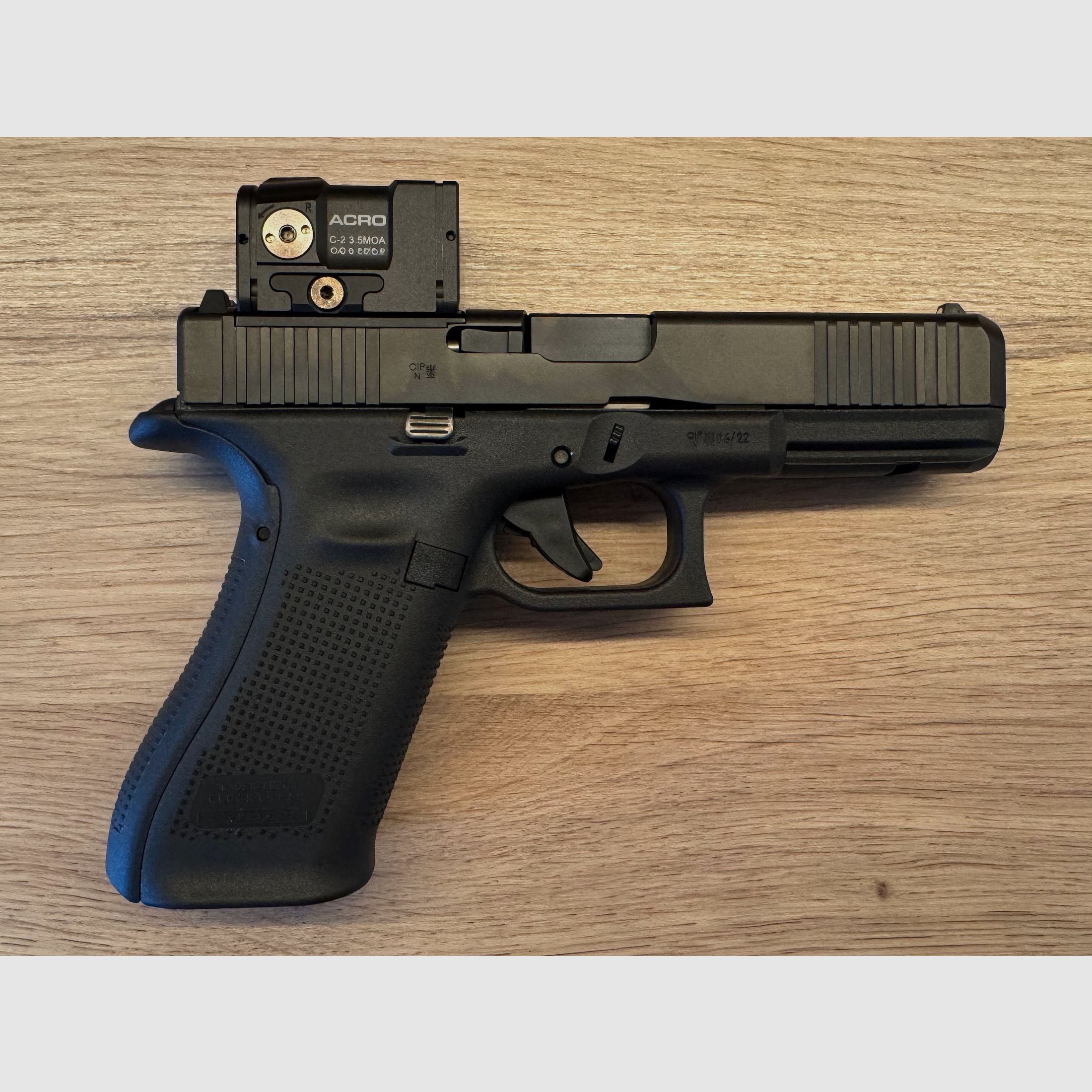 Glock 17 Gen.5 MOS con Aimpoint ACRO C2, Performance Trigger