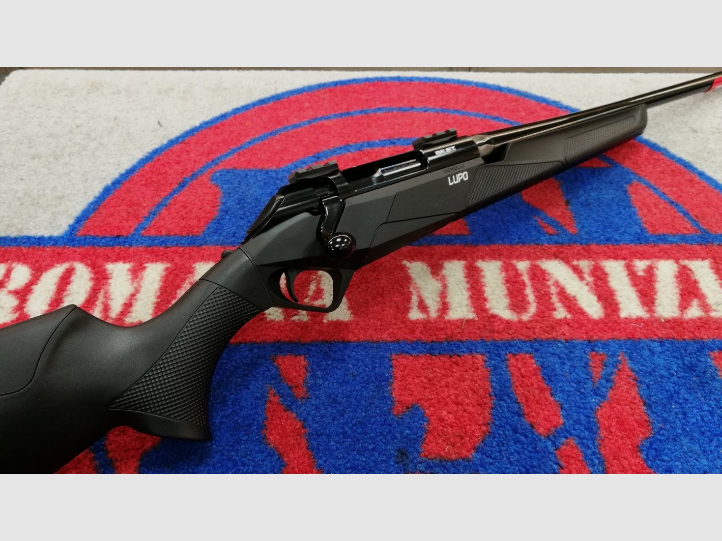 Benelli Lupo Best Black oder Best Wood, Bild 6 von 13