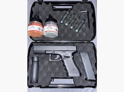 Glock 17 Gen4 Co2 Blowback 4,5mm acier BB
