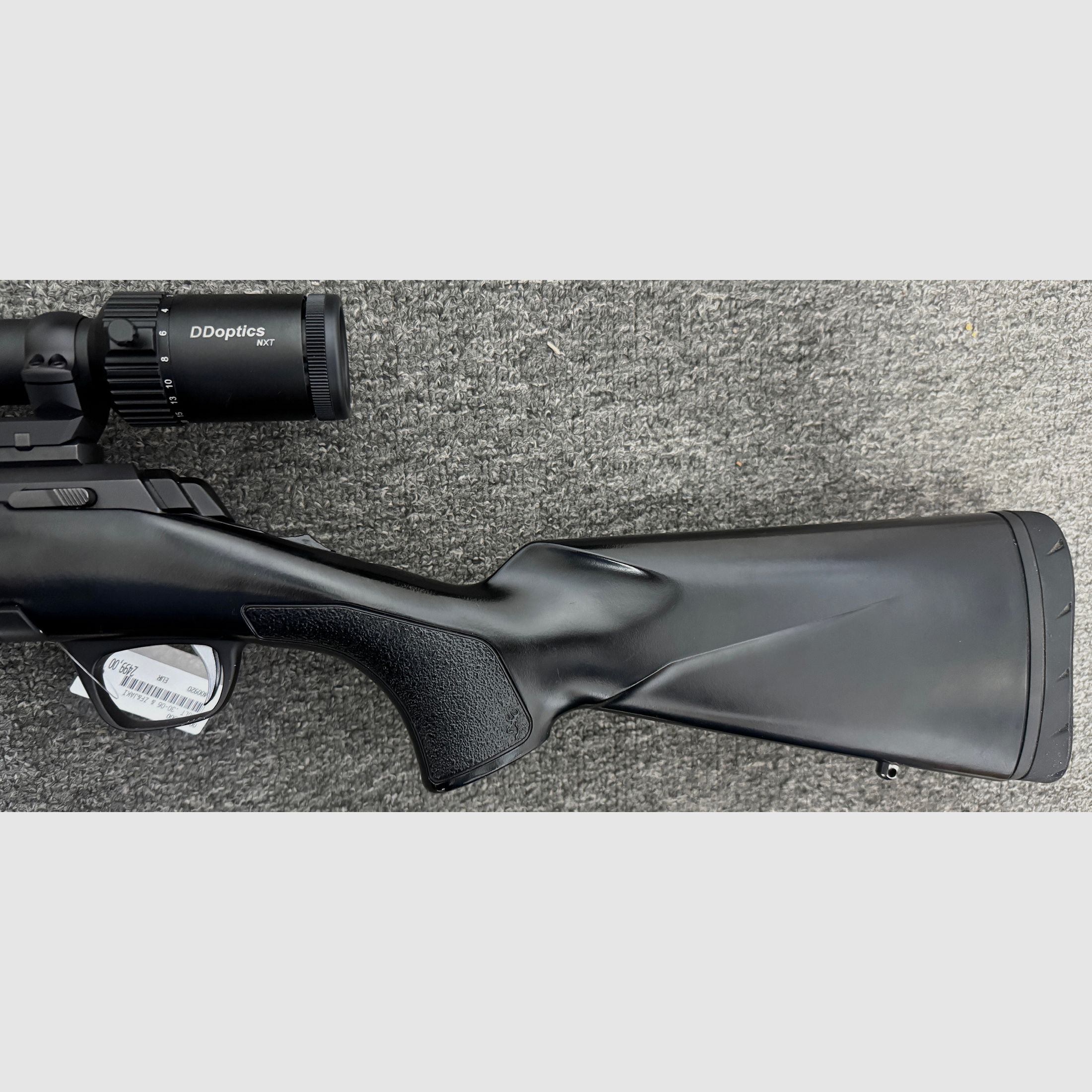 Browning X-Bolt .30-06 mit Mündungsgewinde, Zielfernrohr & Schalldämpfer