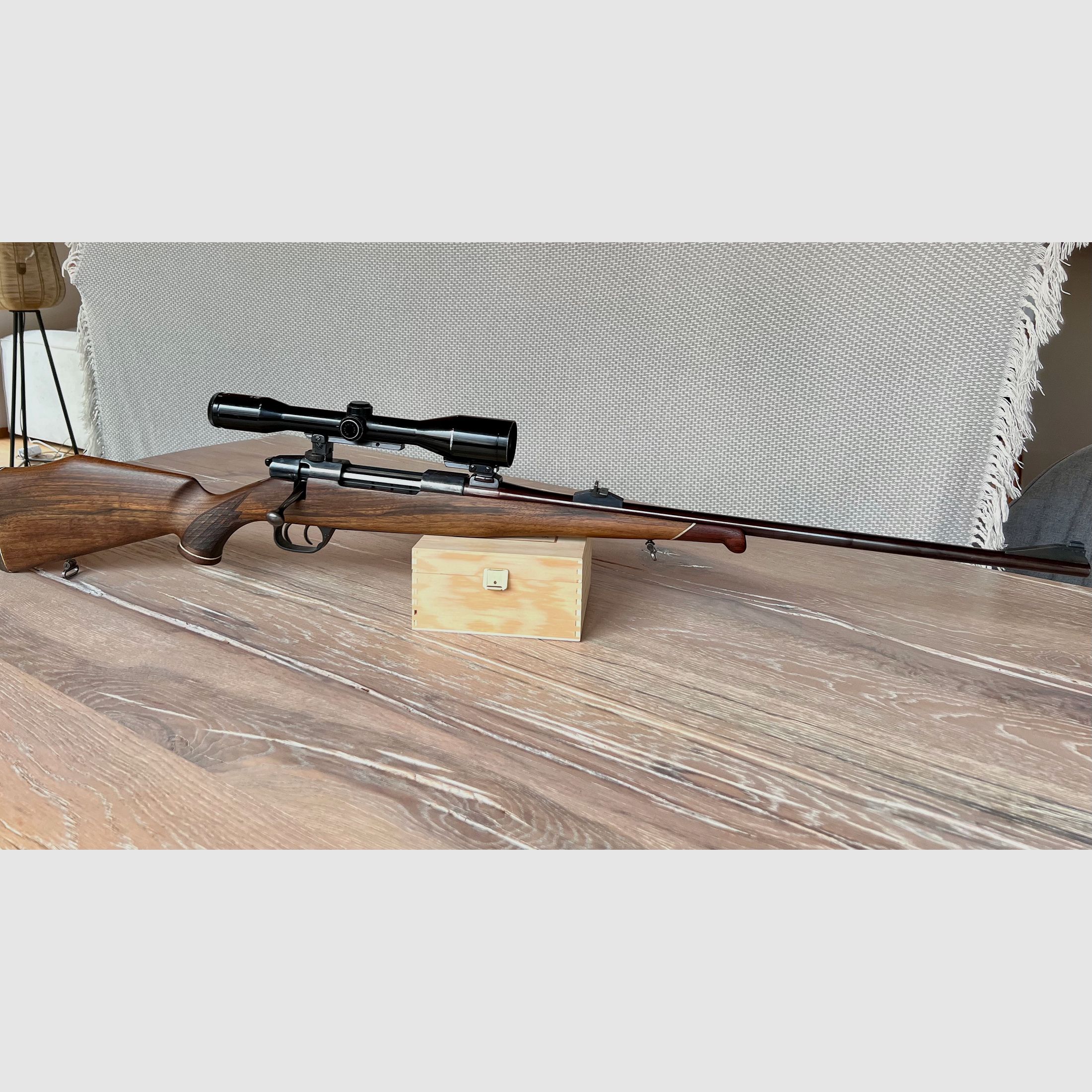 Voere Repetierbüchse Kaliber 7x64 mit Zeiss Zielfernrohr - Top gepflegt mit Munition !!