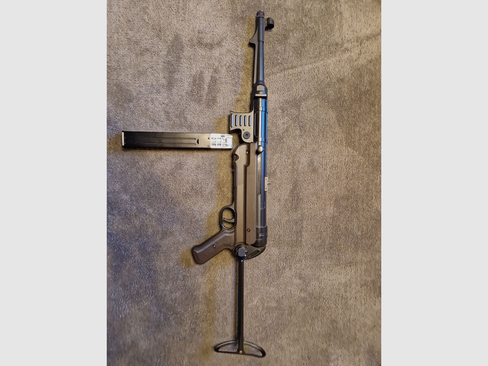 Legends MP German - 4,5 mm Stahl BB Co2 (P18)