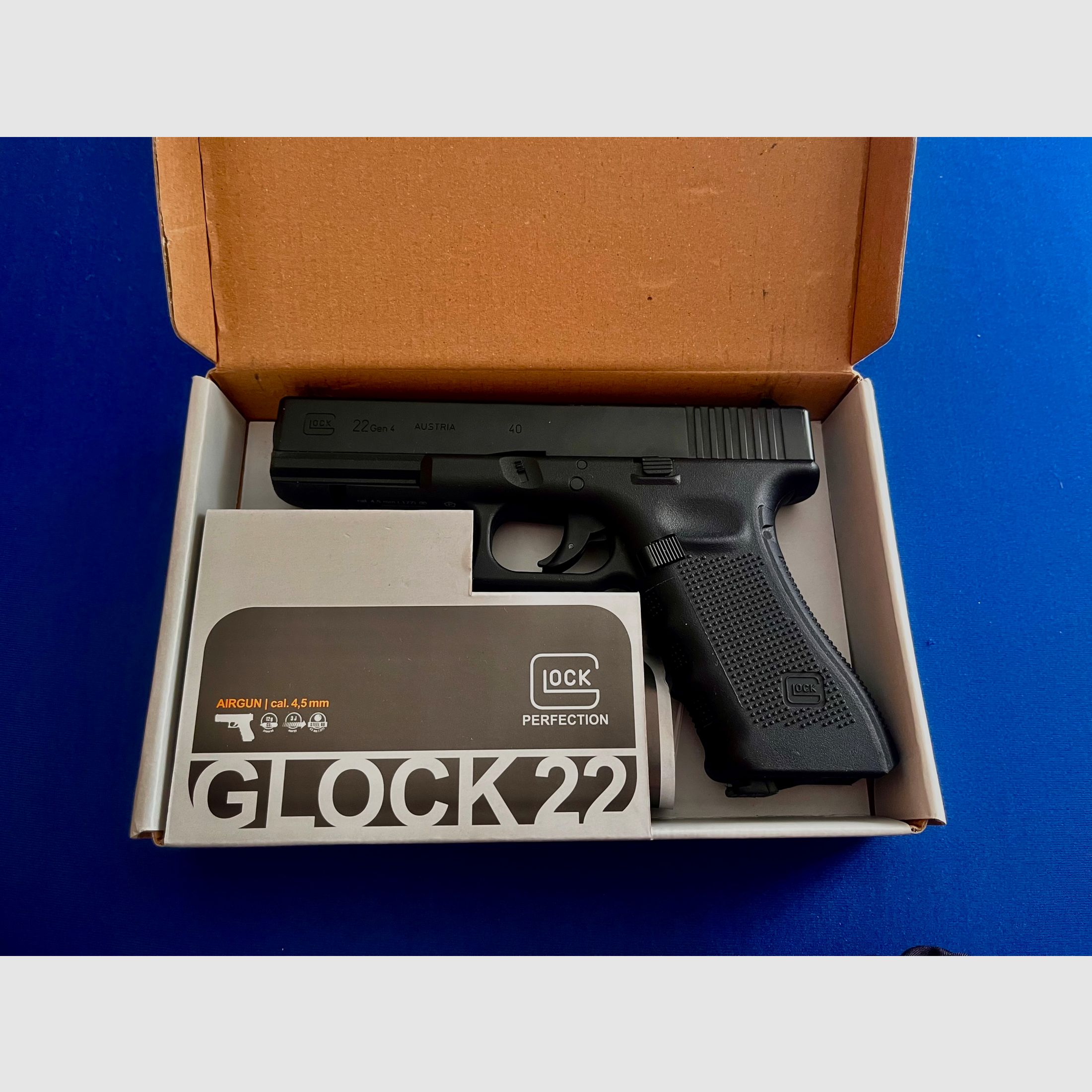 Glock 22 gen4 CO2, zdjęcie 4 z 9