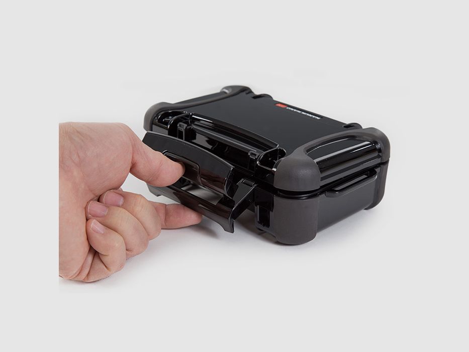 Nanuk Nano 330