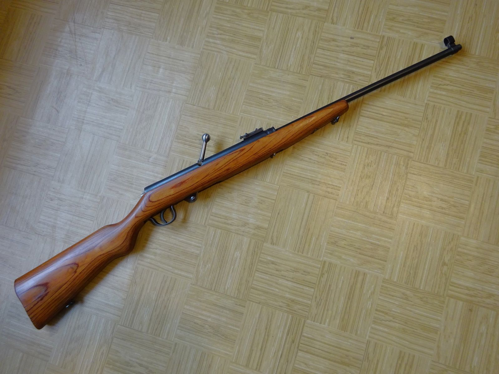 Fusil à air DDR Haenel 49a de 1957 révisé et entretenu.